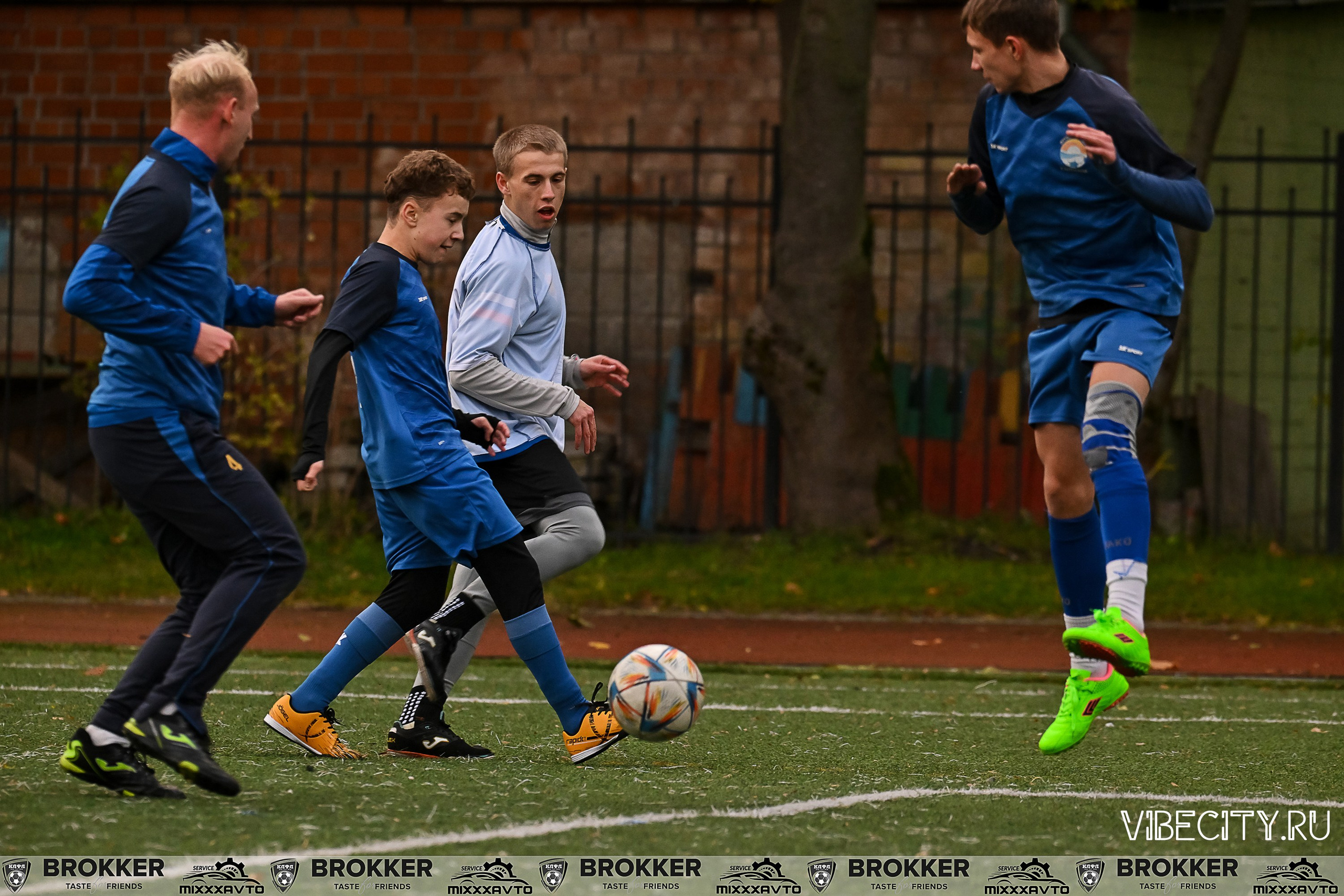 Калининградская Любительская Футбольная Лига. VIBECITY.RU Вайб Сити Ру Фоторепортажи Фотоотчеты Калининград