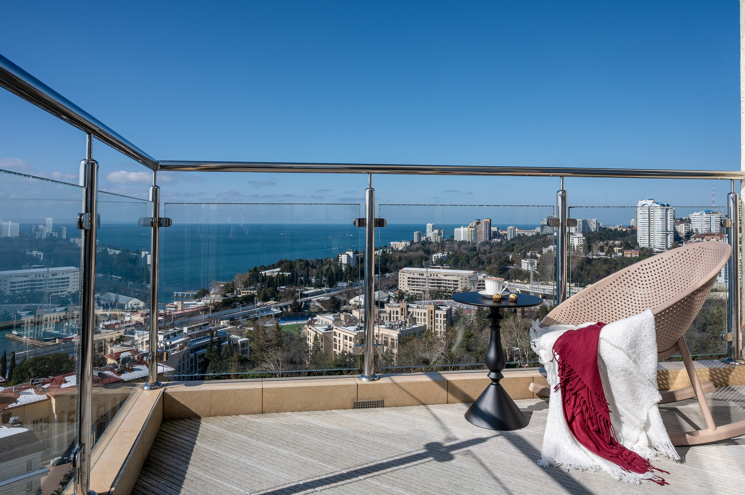 Хоумстейджинг_Видовая квартира 330 кв. м. для продажи. Хоумстейджинг в Сочи и Краснодарском крае