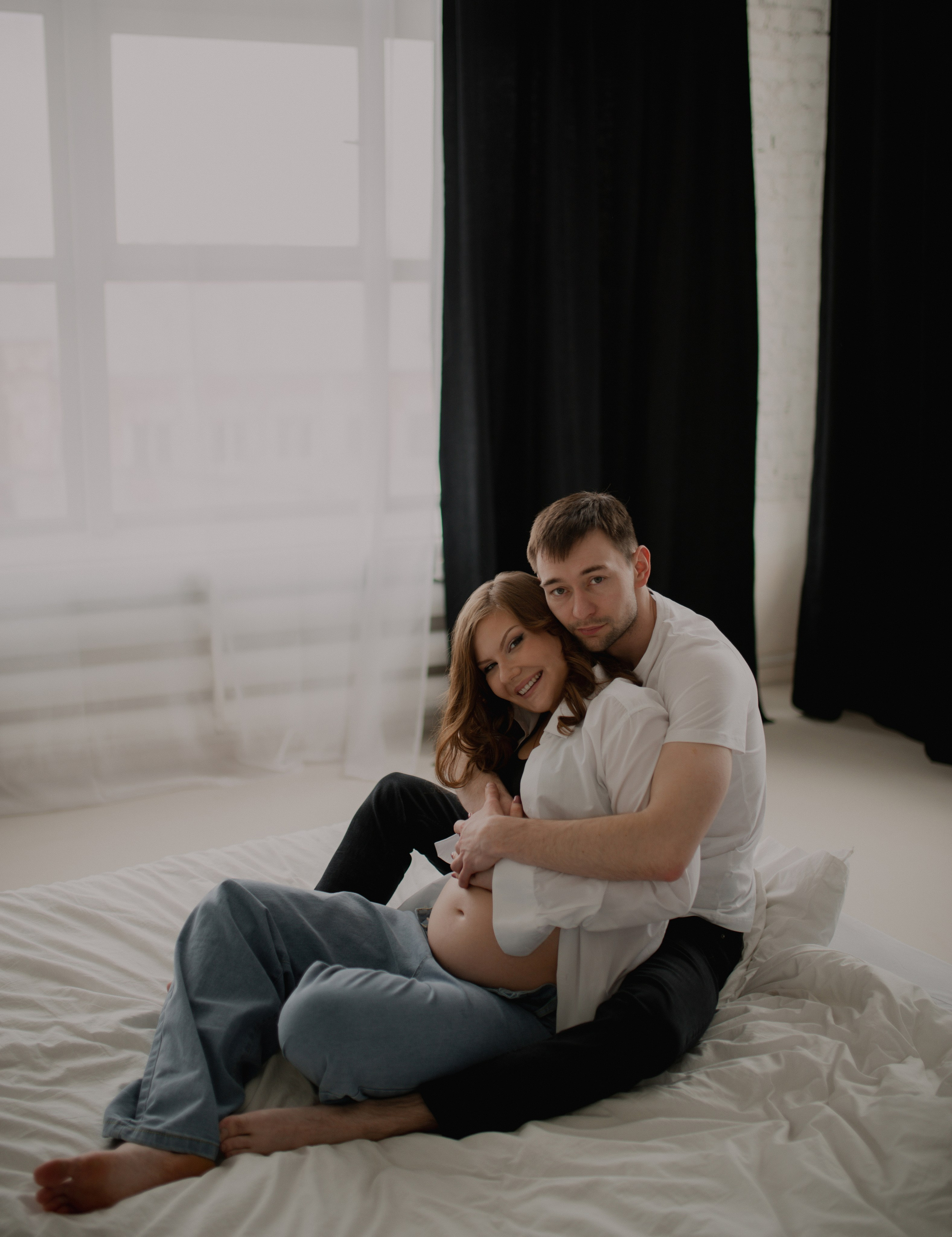 Фотосессия беременности в студии Бутово. Семейная фотосессия Бутово Москва фотограф Алина Морщагина