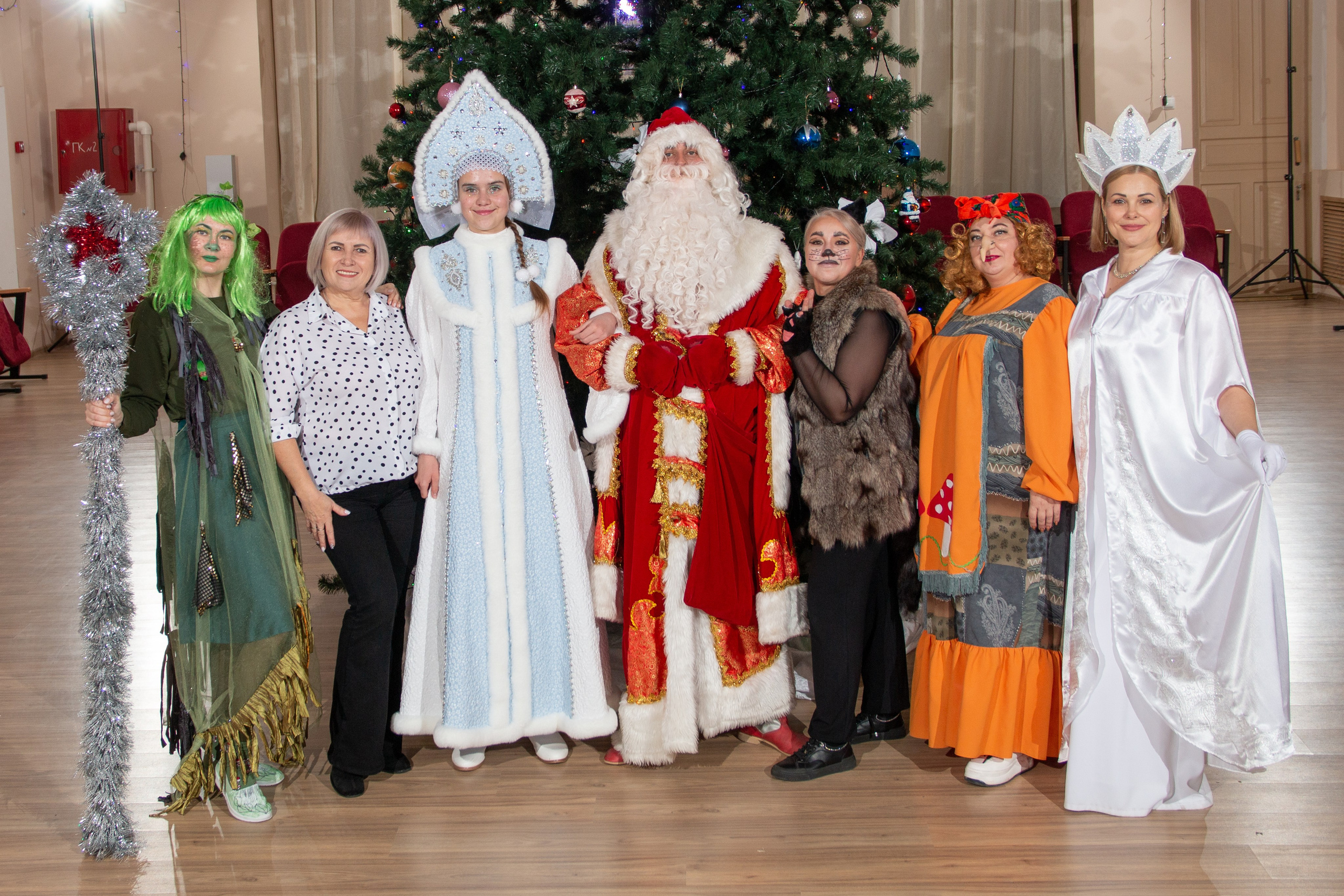 Новогодний утренник ДК Строитель 25.12.2023 г. г. Новоалександровск. Главная
