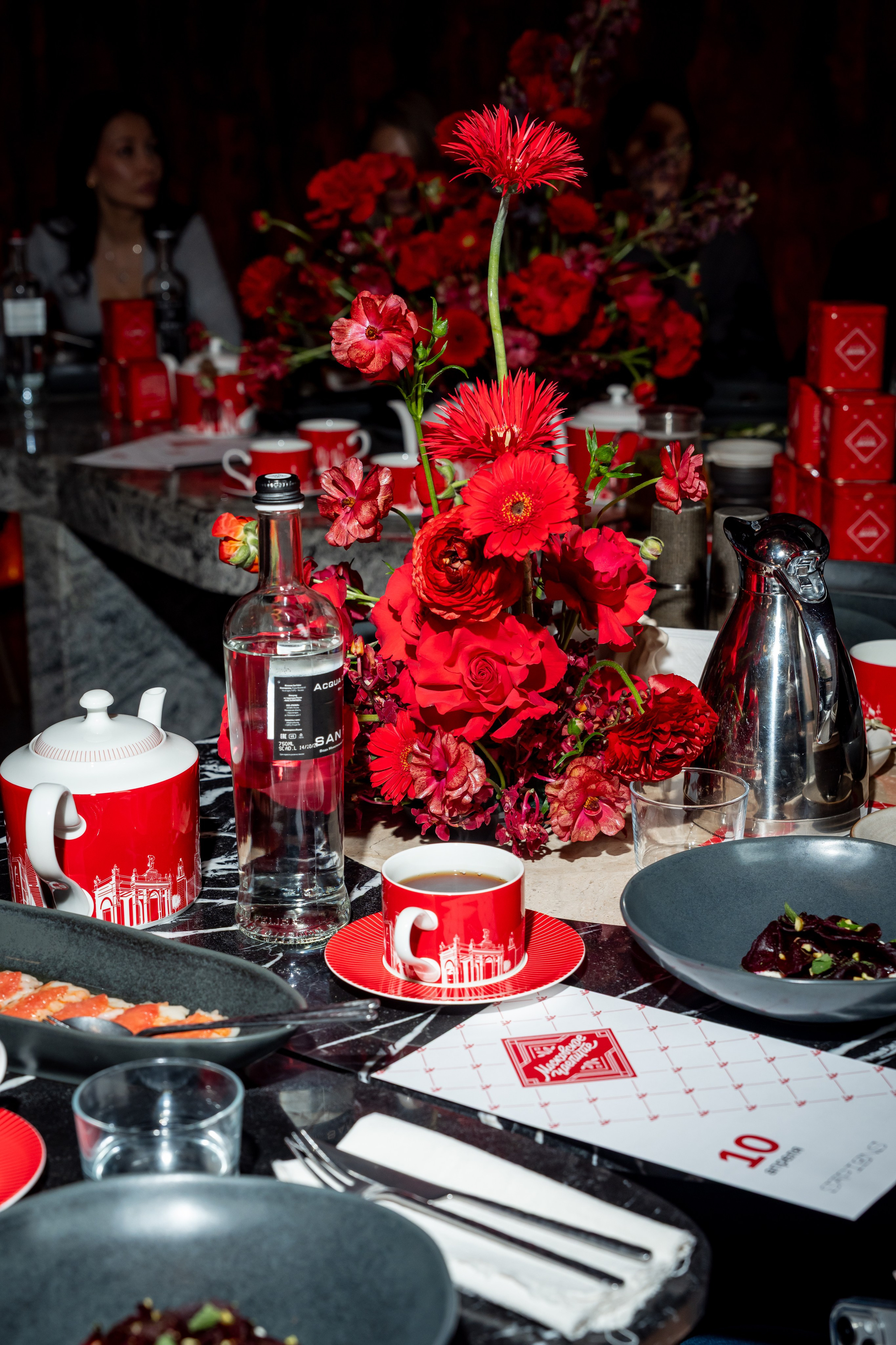 Sapiens Московское чаепитие. Фотограф Никита Комаров