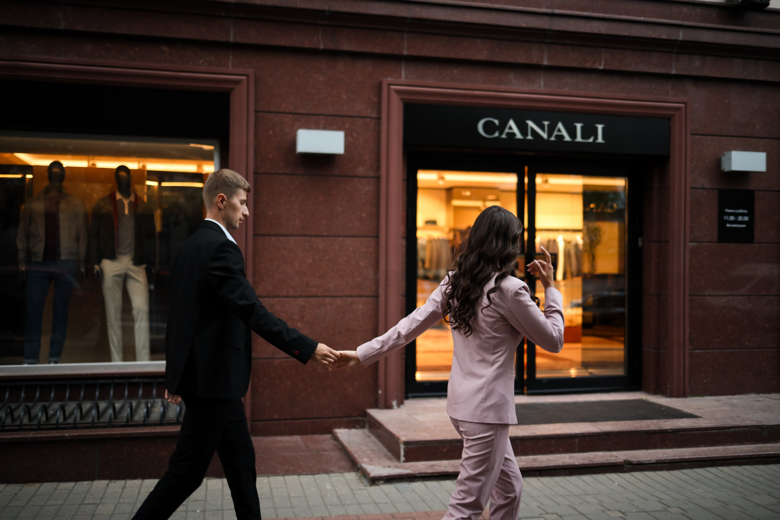 Городское лавстори Вероники и Саши. Свадебный фотограф Беларусь Ольга Козыренко