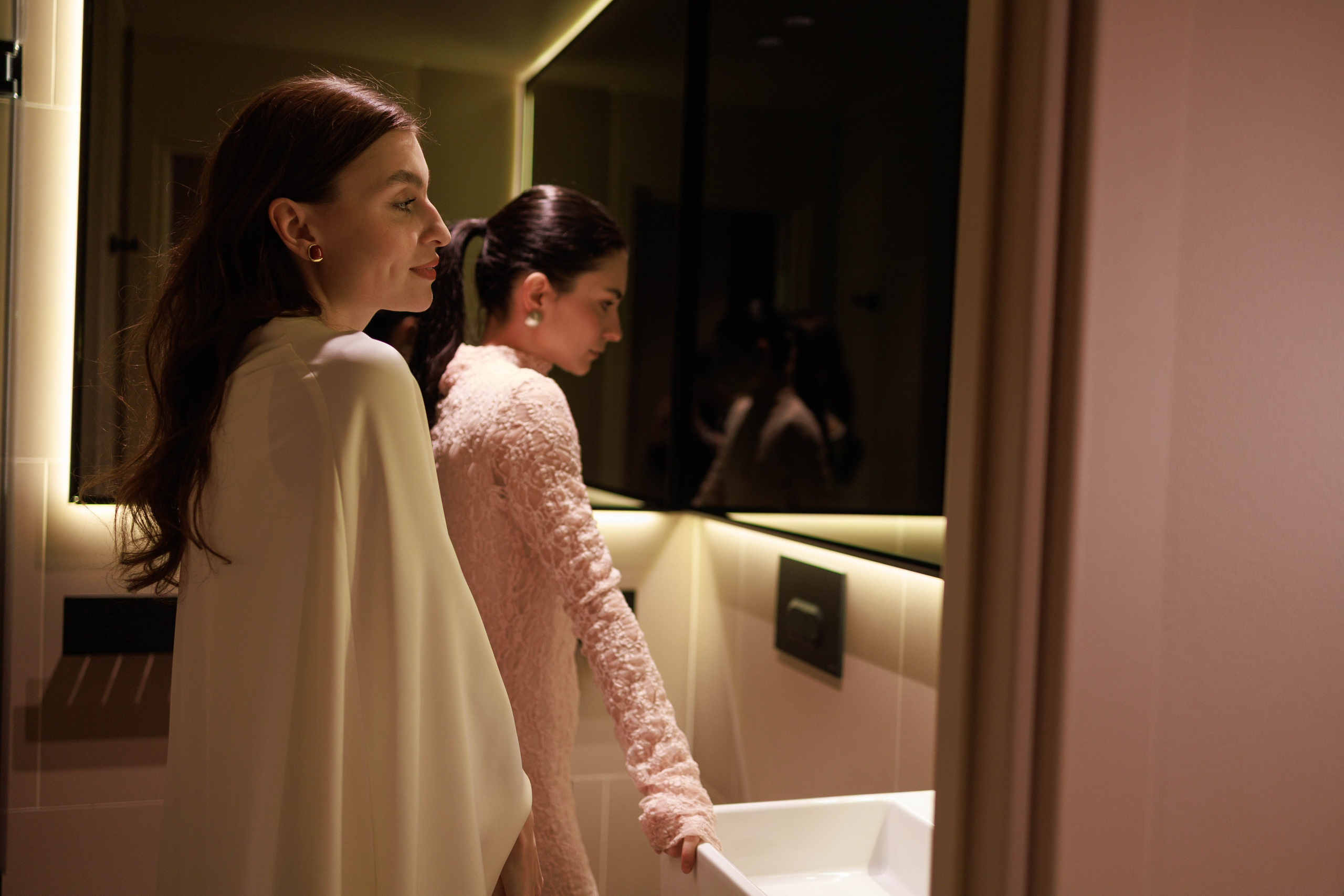 Подруги в Петербурге. Женский фотограф в Санкт Петербурге Наталья Кос