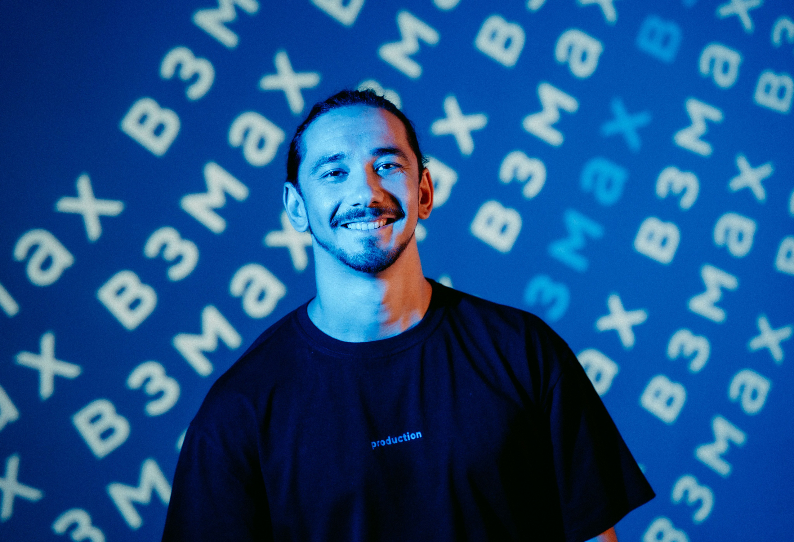 Взмах / агентство мультимедийного контента. Саша Копылов, фотограф в Казани