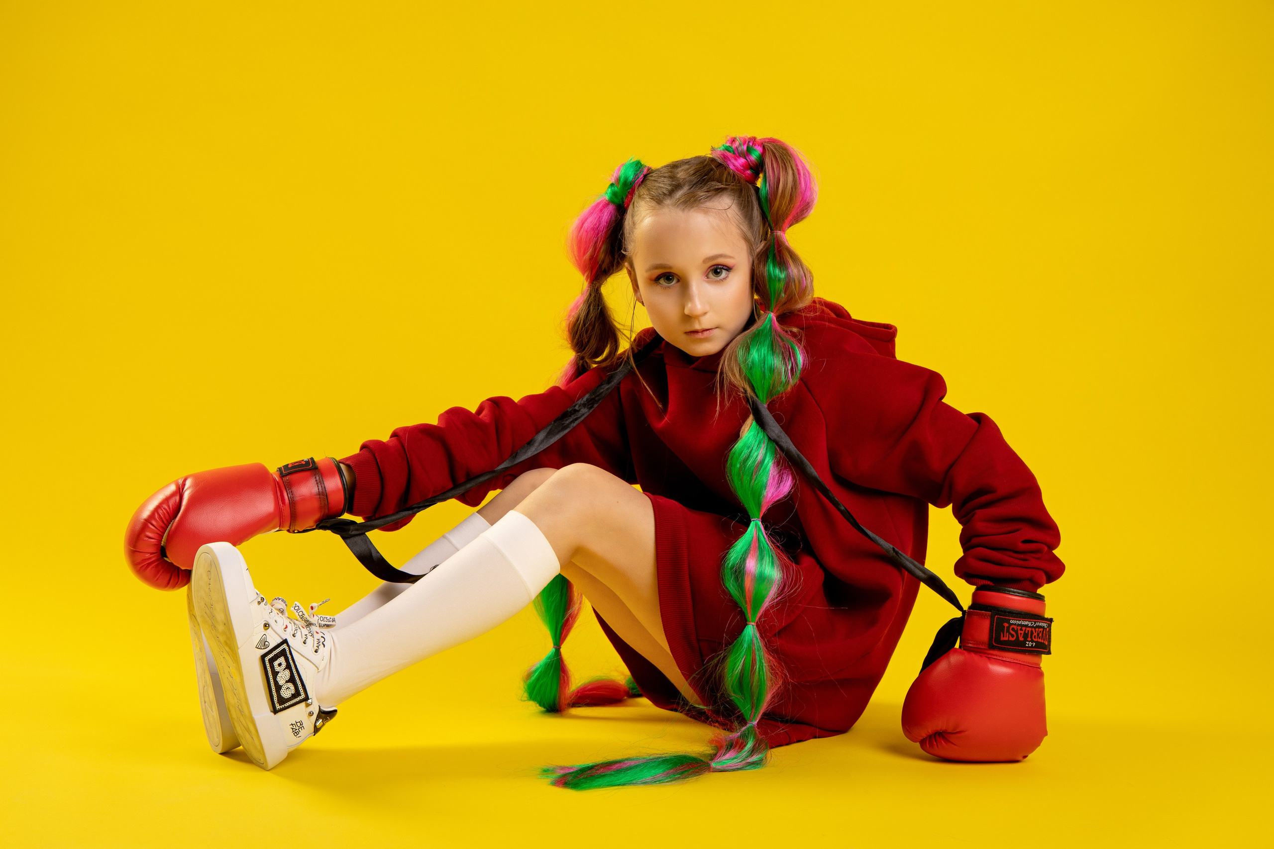 Модный бокс. Студия Soft Light, макияж Александра Стурова, причёски Ксения Матджанова. Татьяна Мирзоян