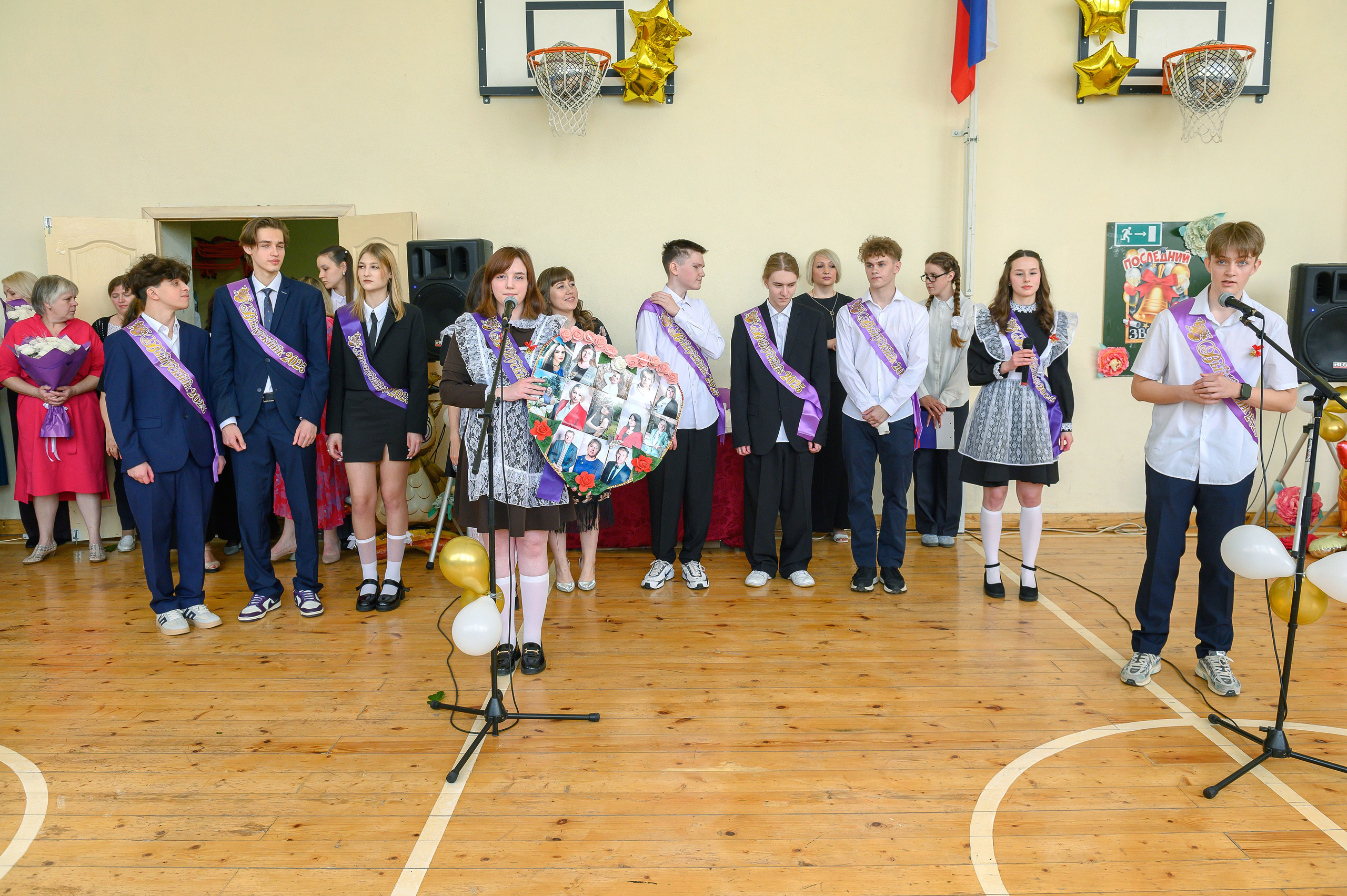 Последний звонок 2025. Фотограф Галина Лисанова, г. Брянск