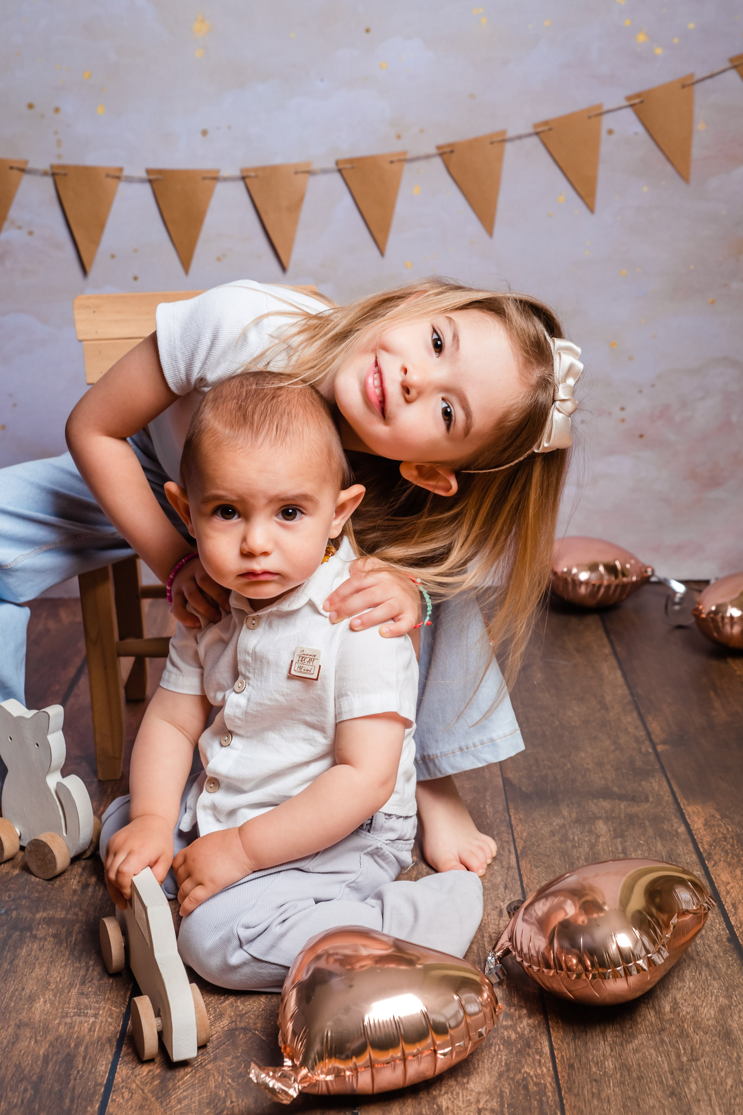 Happy family. Professional family and children’s photographer in Izmir Irina Eron