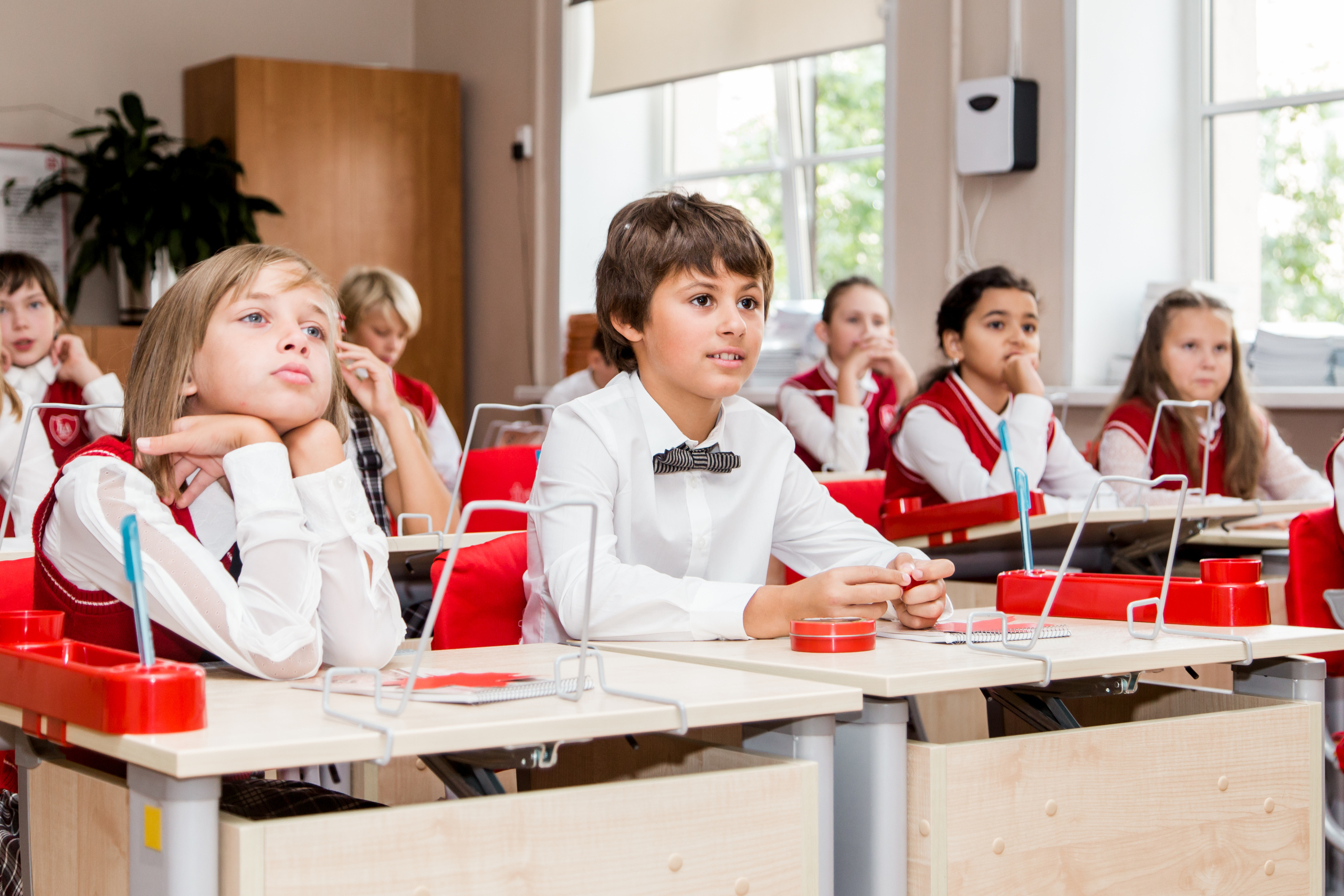 Профессиональный школьный фотограф в Санкт-Петербурге