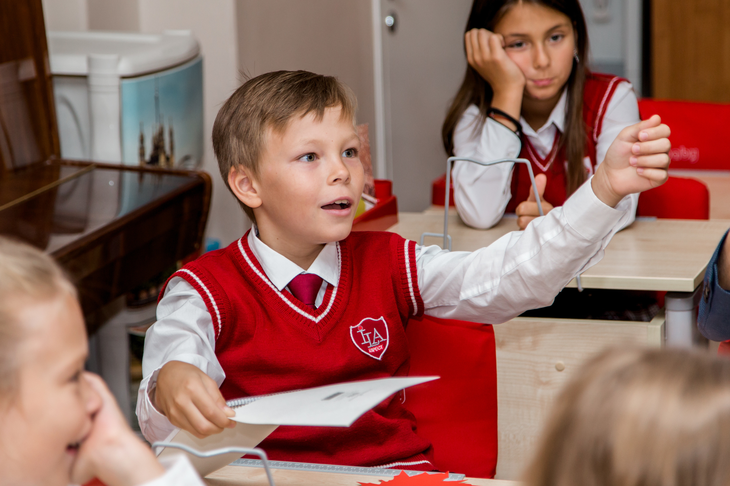 Профессиональный школьный фотограф в Санкт-Петербурге