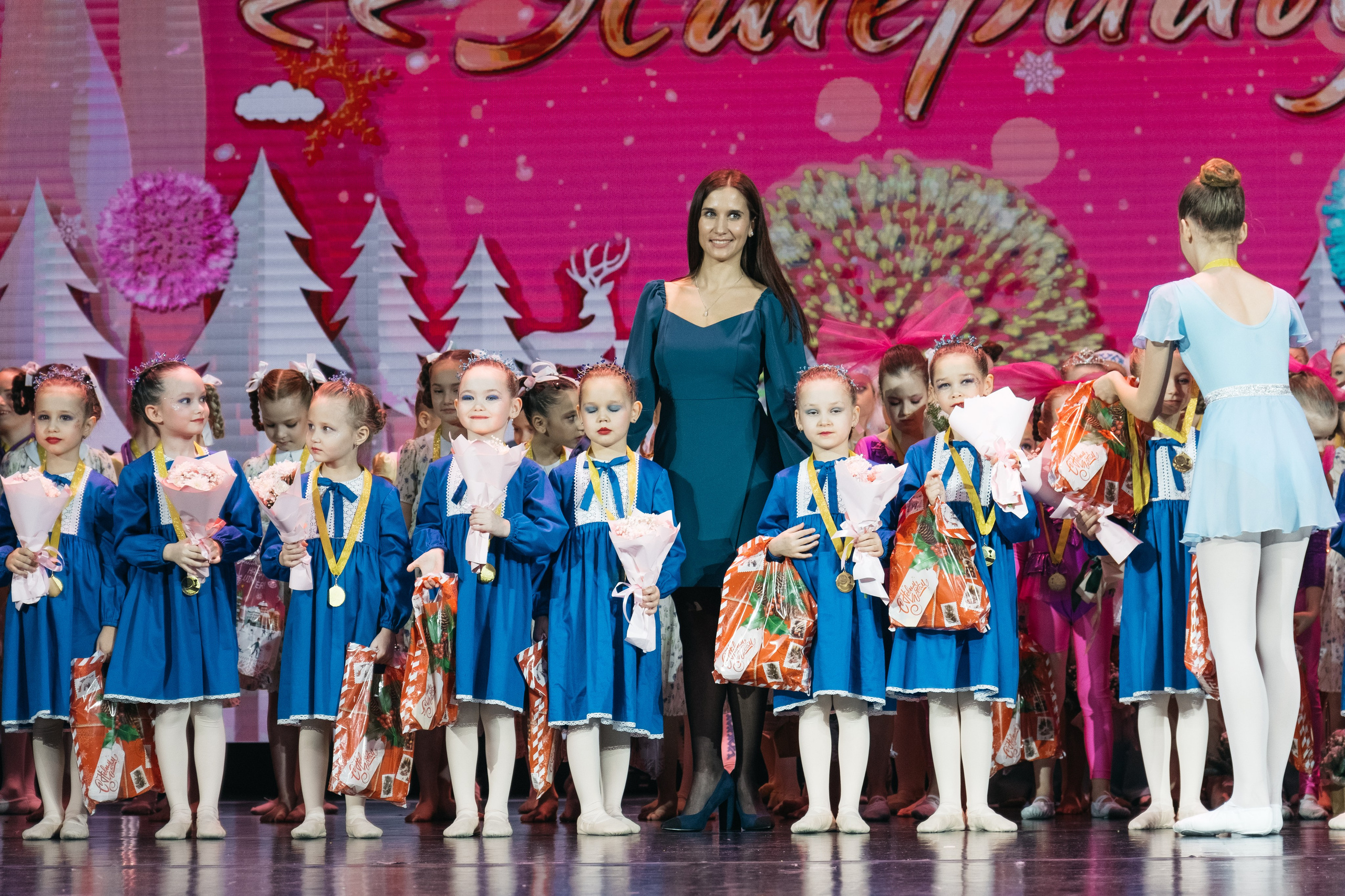 СурГУ 23.12.23. Репортажный и свадебный фотограф в Сургуте