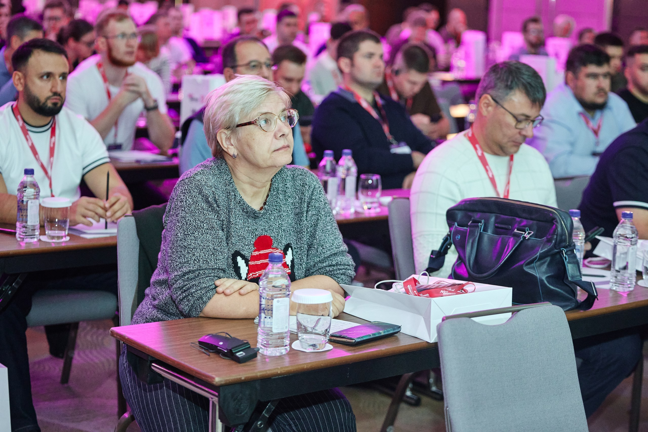 Конгресс имплантологов Neo Biotech 2025. Антон Артюшин, портретный фотограф. Москва