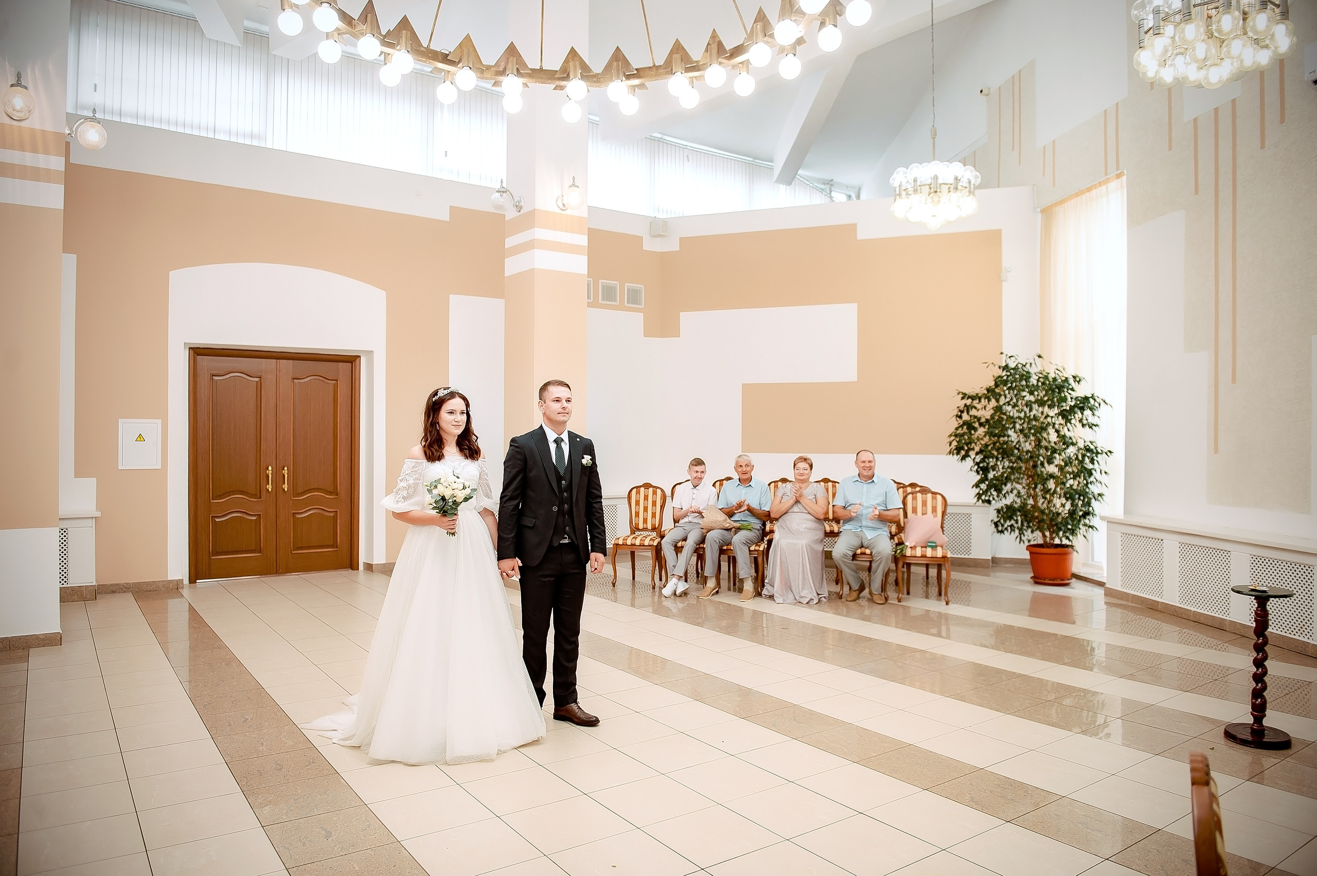 Полина и Денис, Москва — Щёлково. Свадебный и семейный фотограф Виктория Носачёва. Щелково, Москва и МО