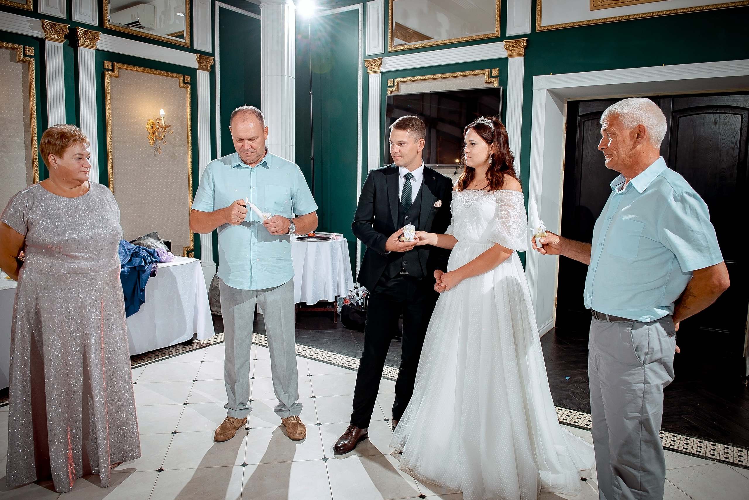 Полина и Денис, Москва — Щёлково. Свадебный и семейный фотограф Виктория Носачёва. Щелково, Москва и МО