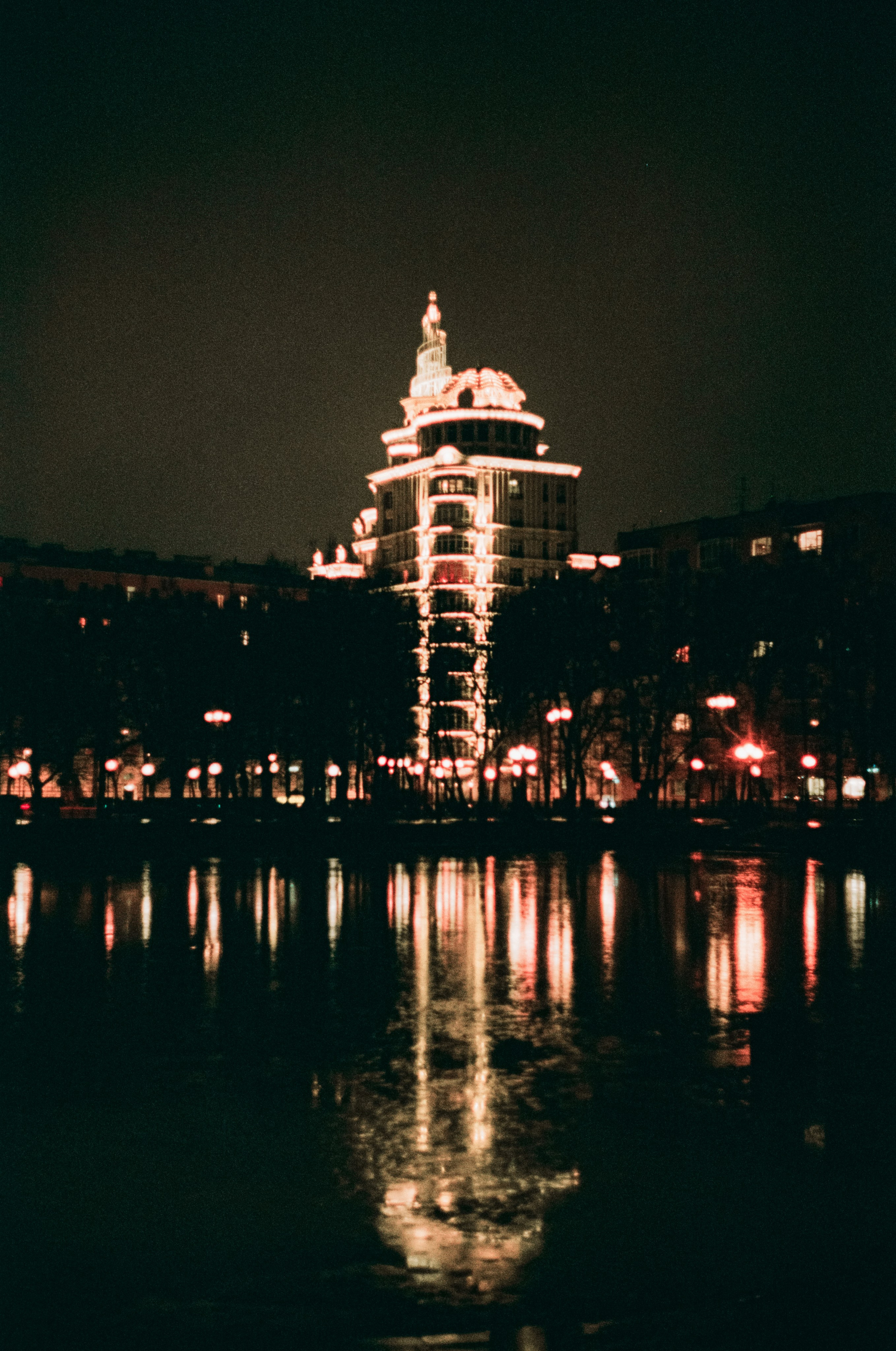 Спиридоновка, Малая Никитская, Большая Никитская, улицы вокруг Патриков / Pentax MZ-3 (2) — Retina-Xenon 50 mm f/1.9