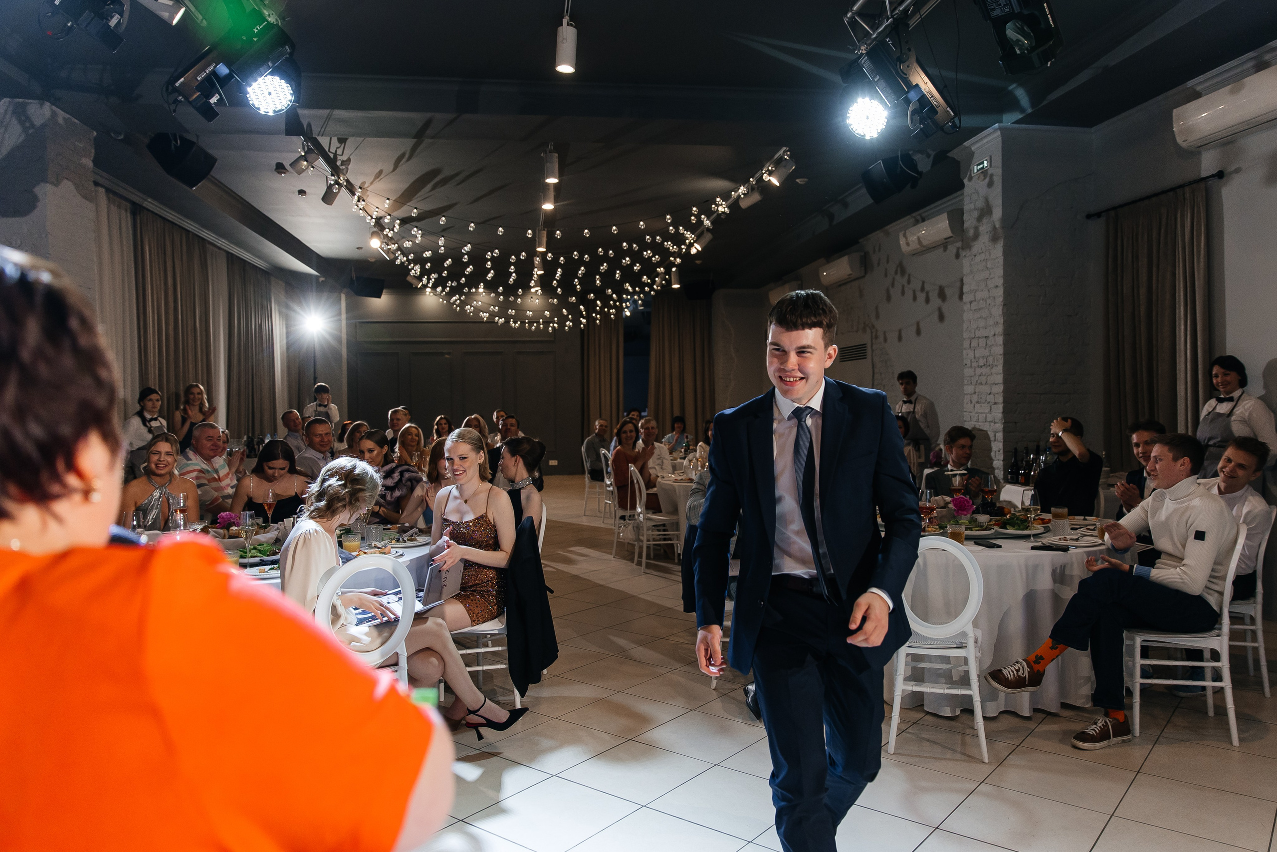 2023-06-23 Выпускной МБОУ СОШ № 10. Фотограф в Красноярске