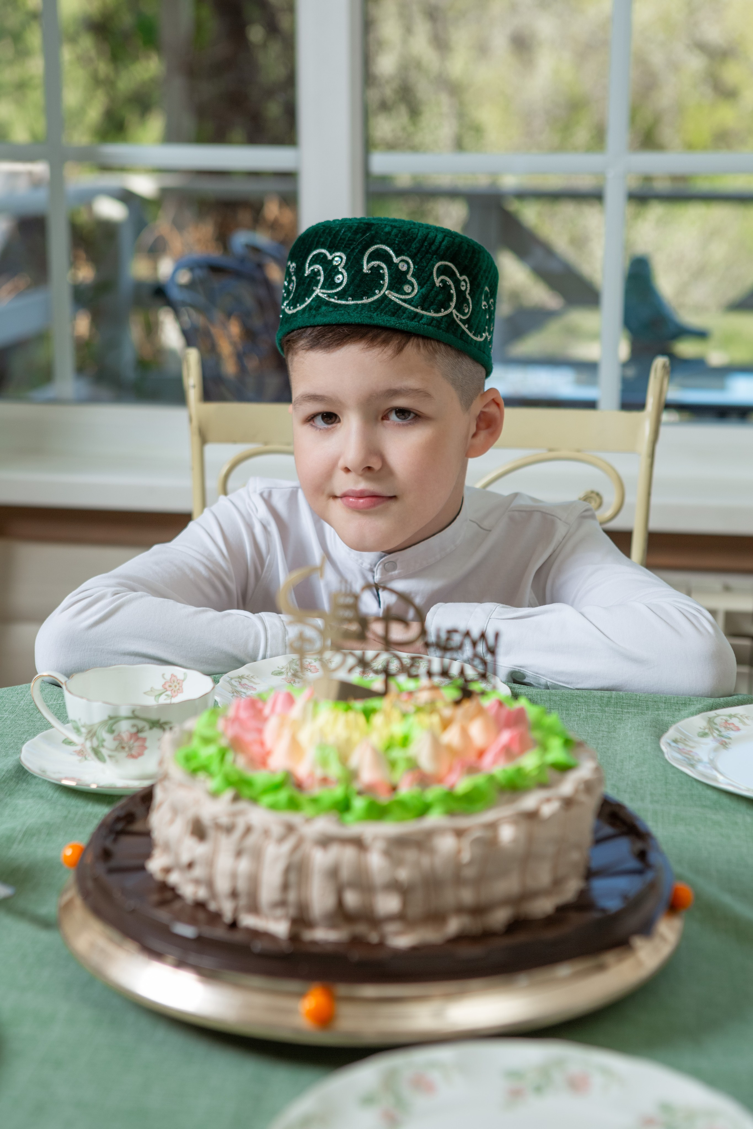 Семейная фотосессия в татарском и европейском стиле. Рекламный, предметный, репортажный, семейный фотограф и художник в Москве