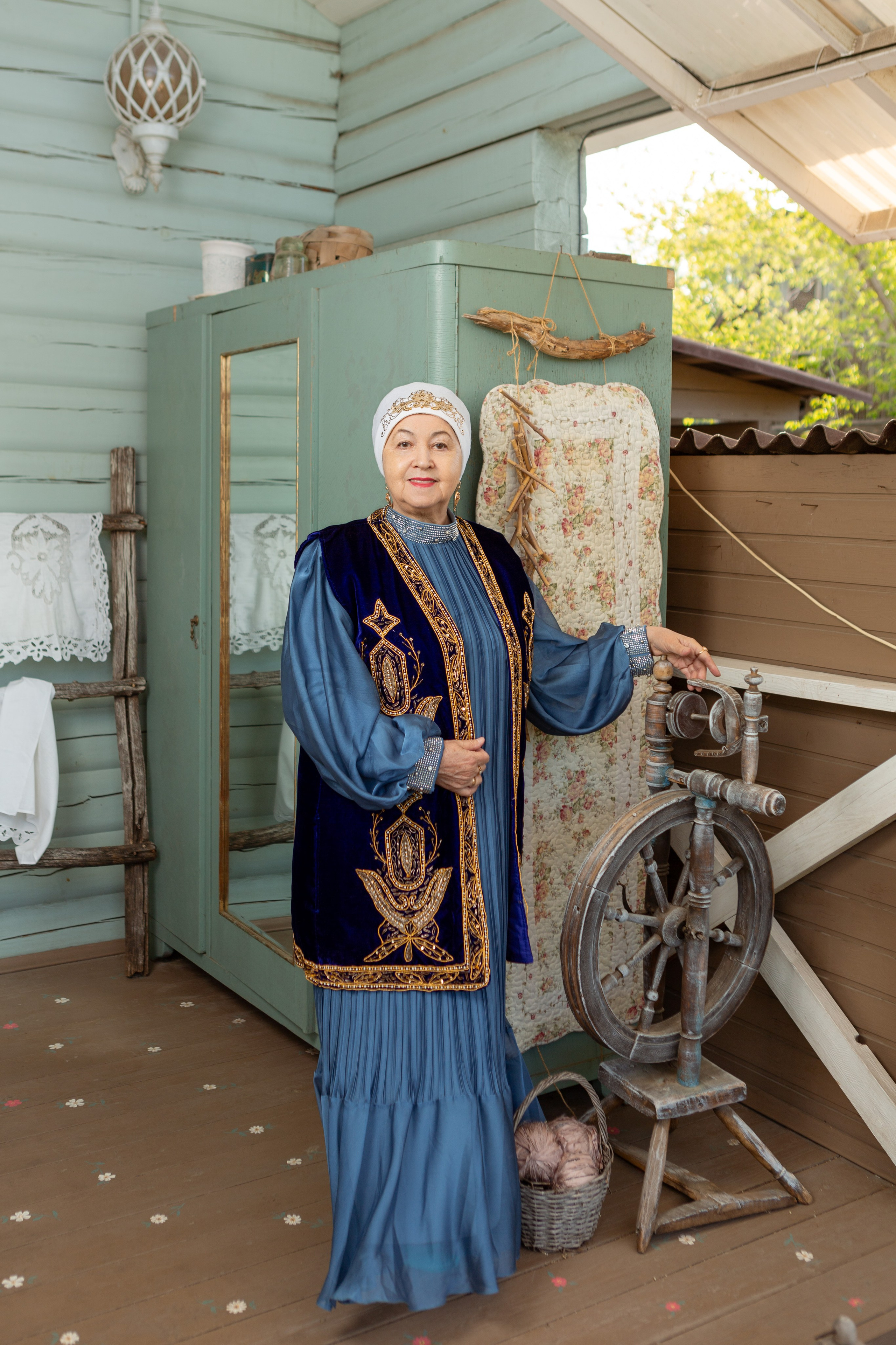 Семейная фотосессия в татарском и европейском стиле. Рекламный, предметный, репортажный, семейный фотограф и художник в Москве