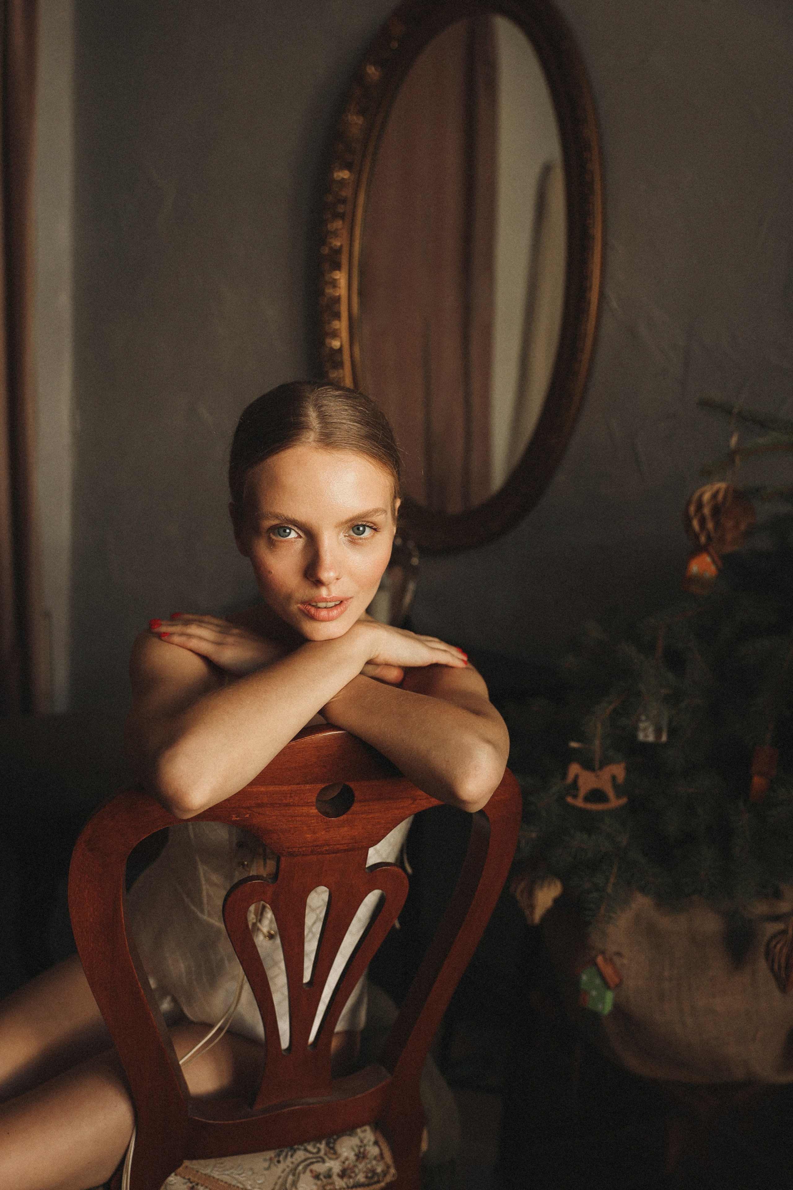 Фотограф Севастополь, Ксения Выхристюк фотосессия для девушки, женский портрет, фотограф Крым, фотограф Ялта, женский фотограф, фотосессия в студии