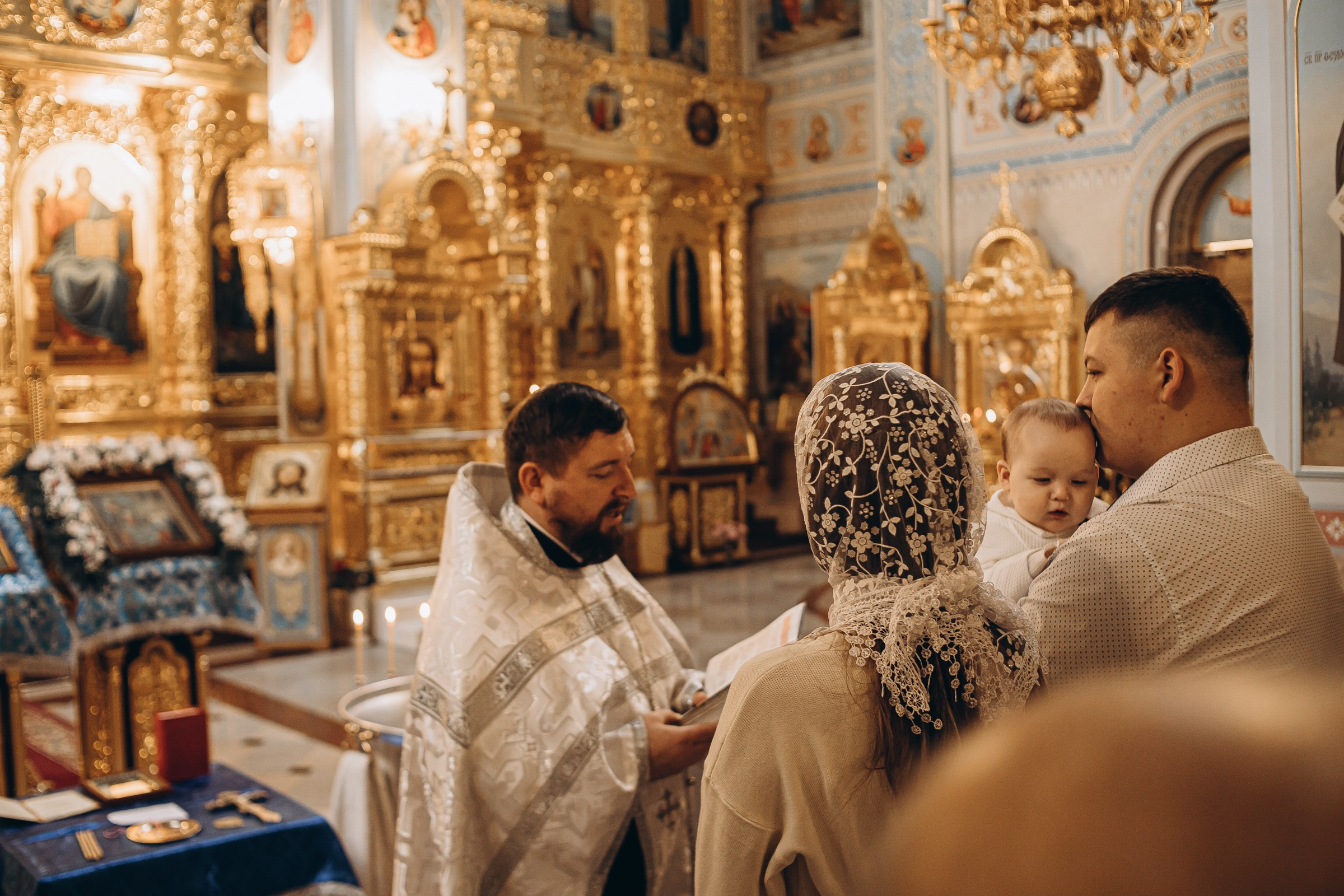 Крещение Виолетты. Семейный фотограф в Волгодонске Краченцева Анна