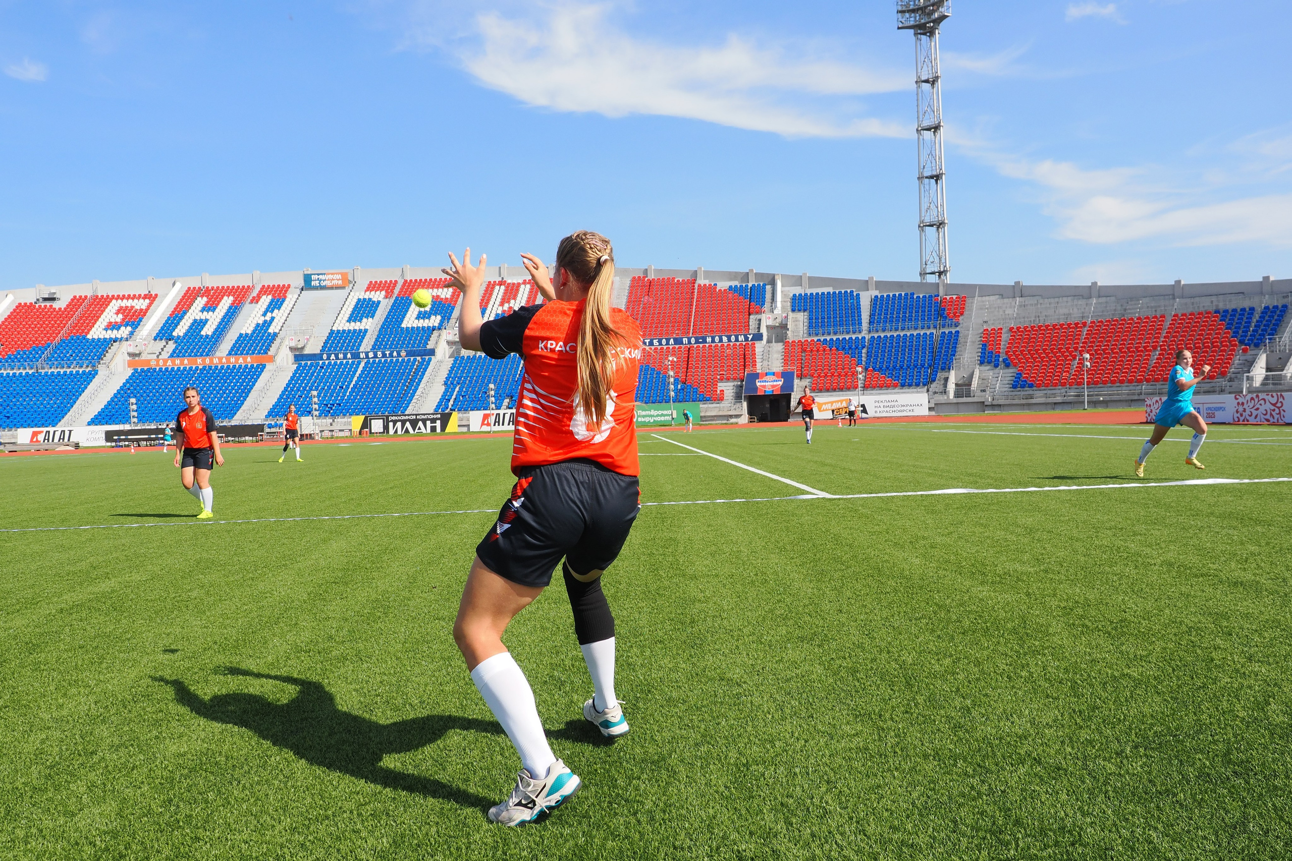 Всероссийские соревнования по русской лапте. Репортажный фотограф Алексей Козьмин