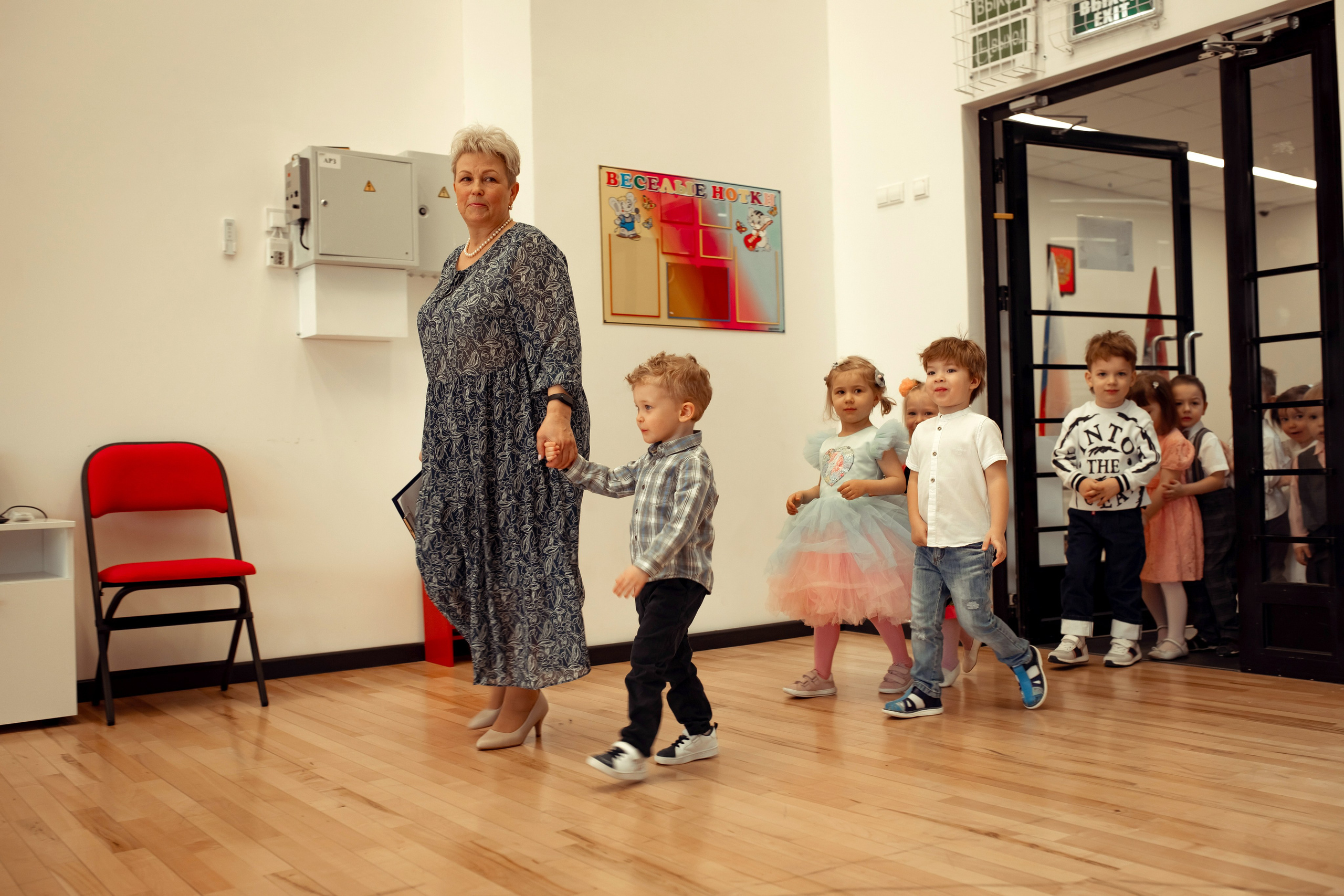Праздник весны в детском саду. Семейный и детский фотограф в Москве Дорогова Екатерина