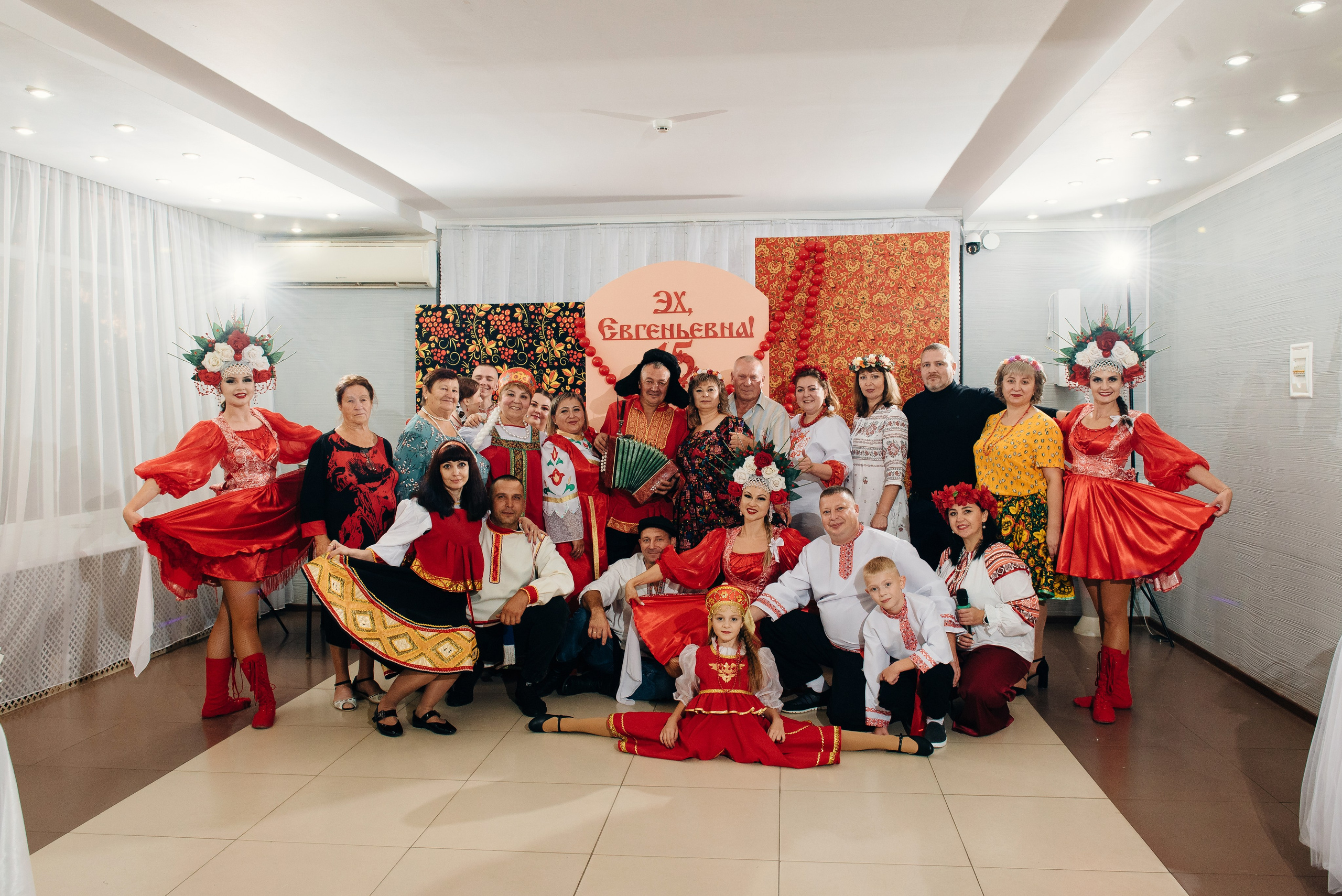 Евгеньевна 4+5 рашн стайл. Свадебный фотограф — фотограф на свадьбу в Воронеже — Свадебное фото