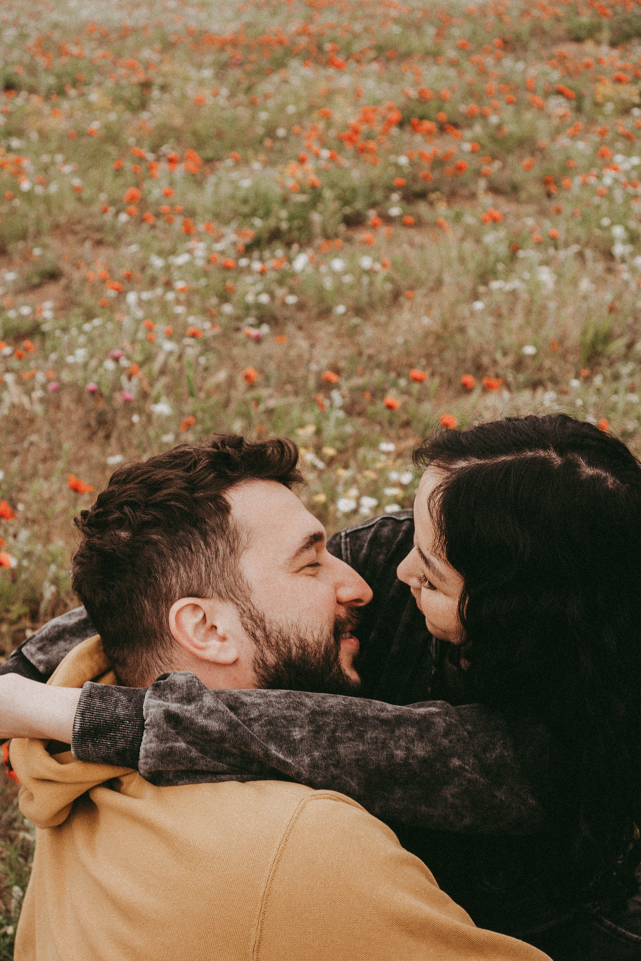 Любовь в маковом поле. Профессиональный фотограф, Санкт-Петербург — Виктория Богомолова