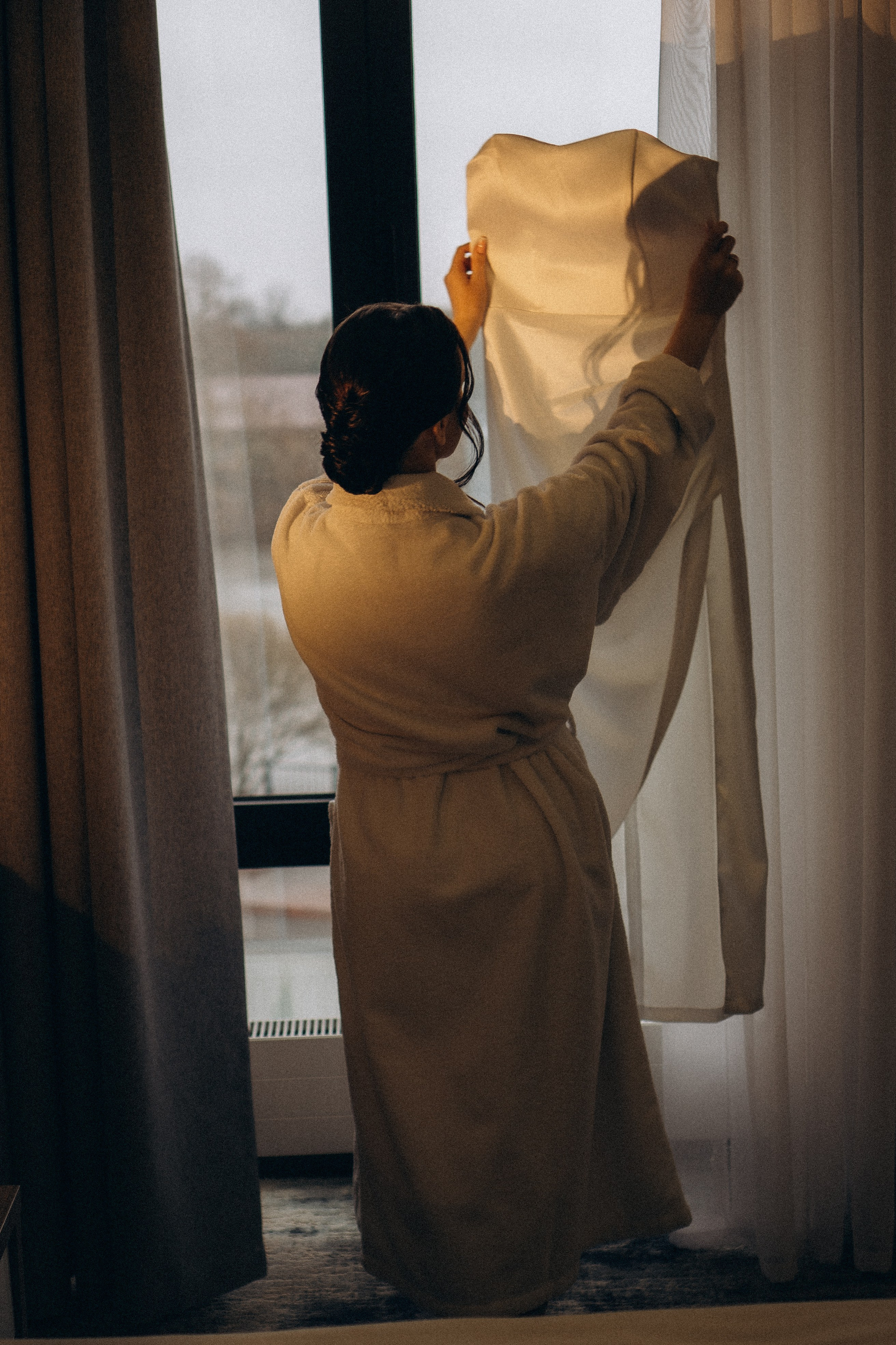 СВАДЕБНАЯ СЬЕМКА СБОРОВ ЖЕНИХА И НЕВЕСТЫ В ОТЕЛЕ И ТАКЖЕ ФОТОСЕССИИЯ В ОТЕЛЕЕ МЕГАПОЛИС БРЯНСК. Профессиональный фотограф, Санкт-Петербург — Виктория Богомолова