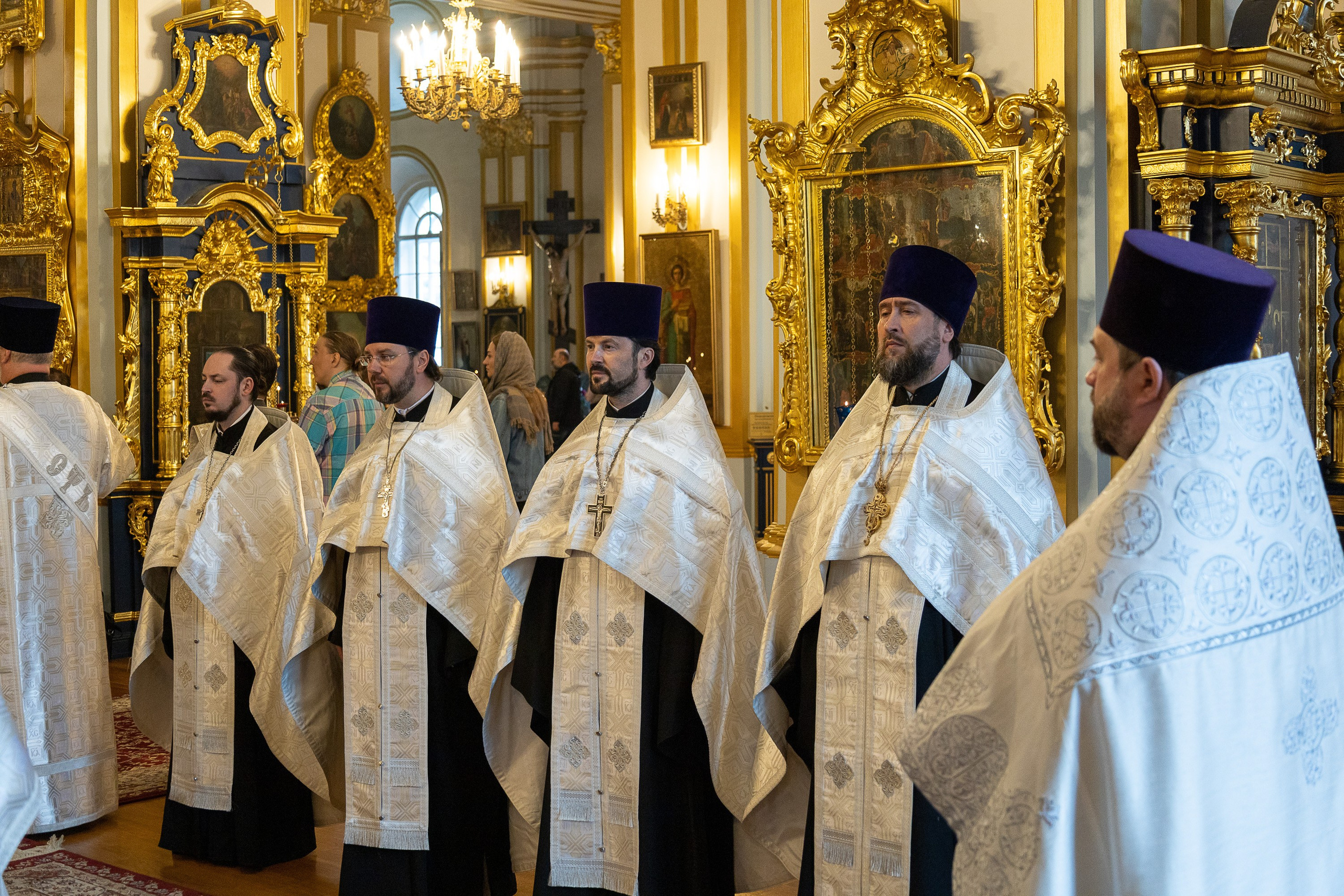 ВСЕНОЩНОЕ БДЕНИЕ В КАНУН ПРАЗДНИКА ВОЗНЕСЕНИЯ ГОСПОДНЯ. НИКОЛО-БОГОЯВЛЕНСКИЙ МОРСКОЙ СОБОР