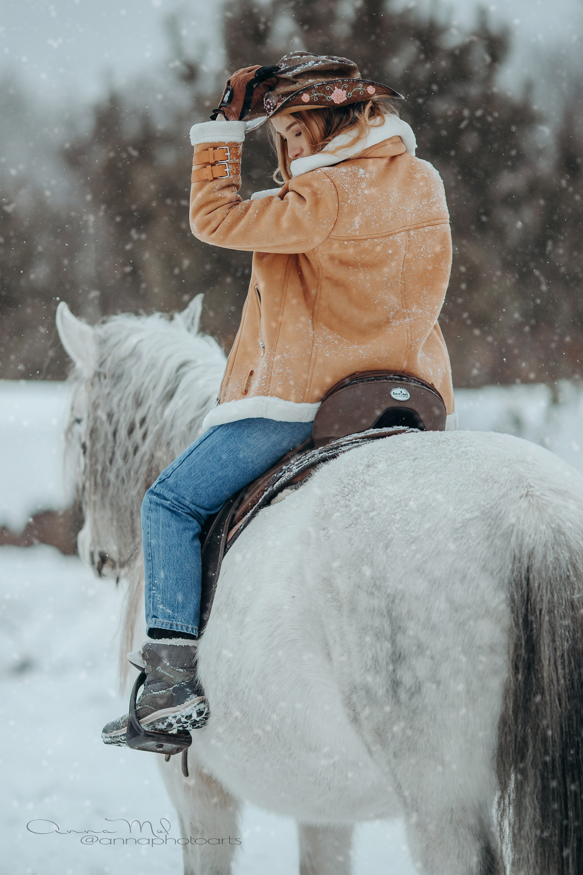 Снежная история. Анна Молчанова конный фотограф в Тюмени | фотосессии с лошадьми Тюмень
