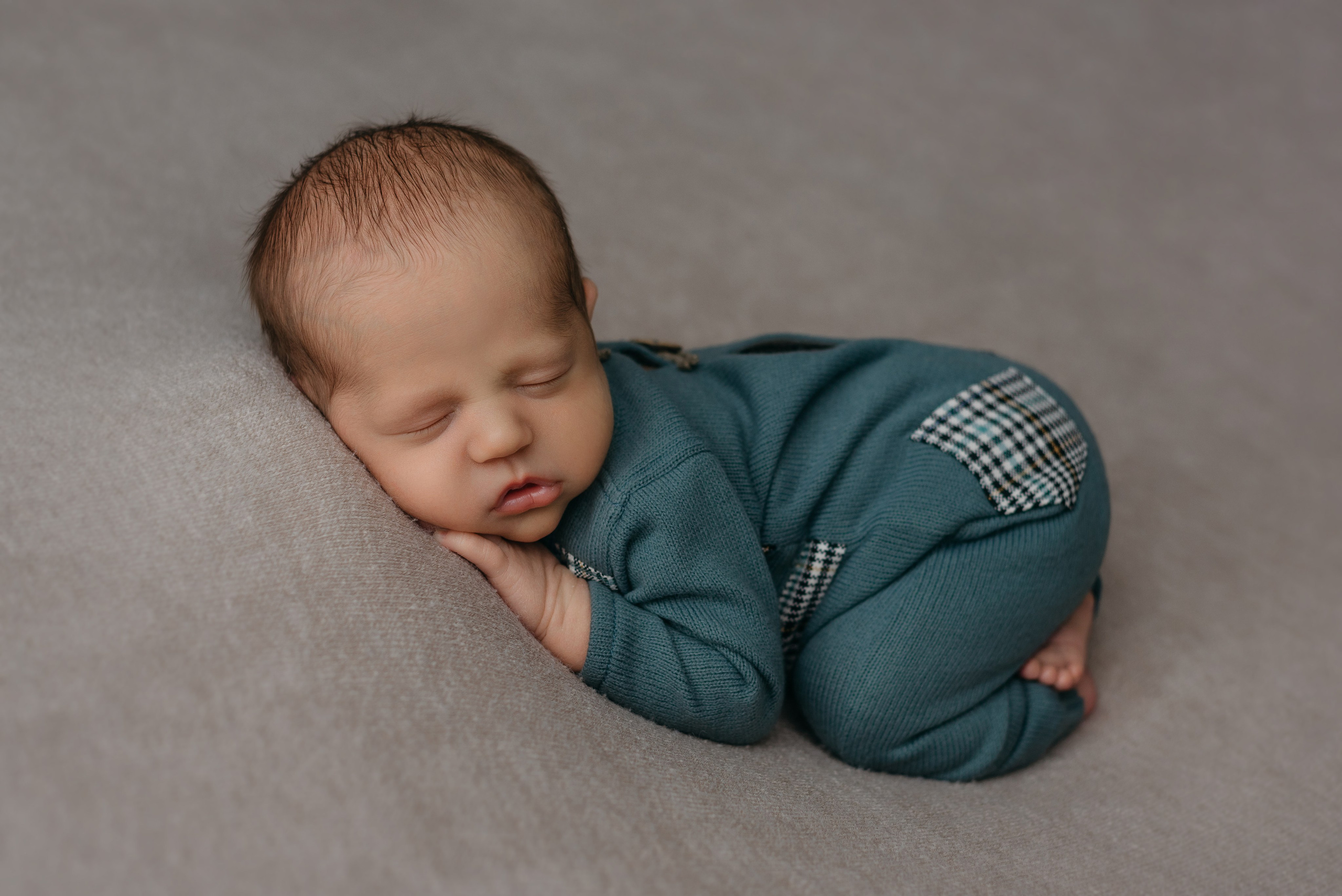 Дима. Фотограф новорожденных Белгород