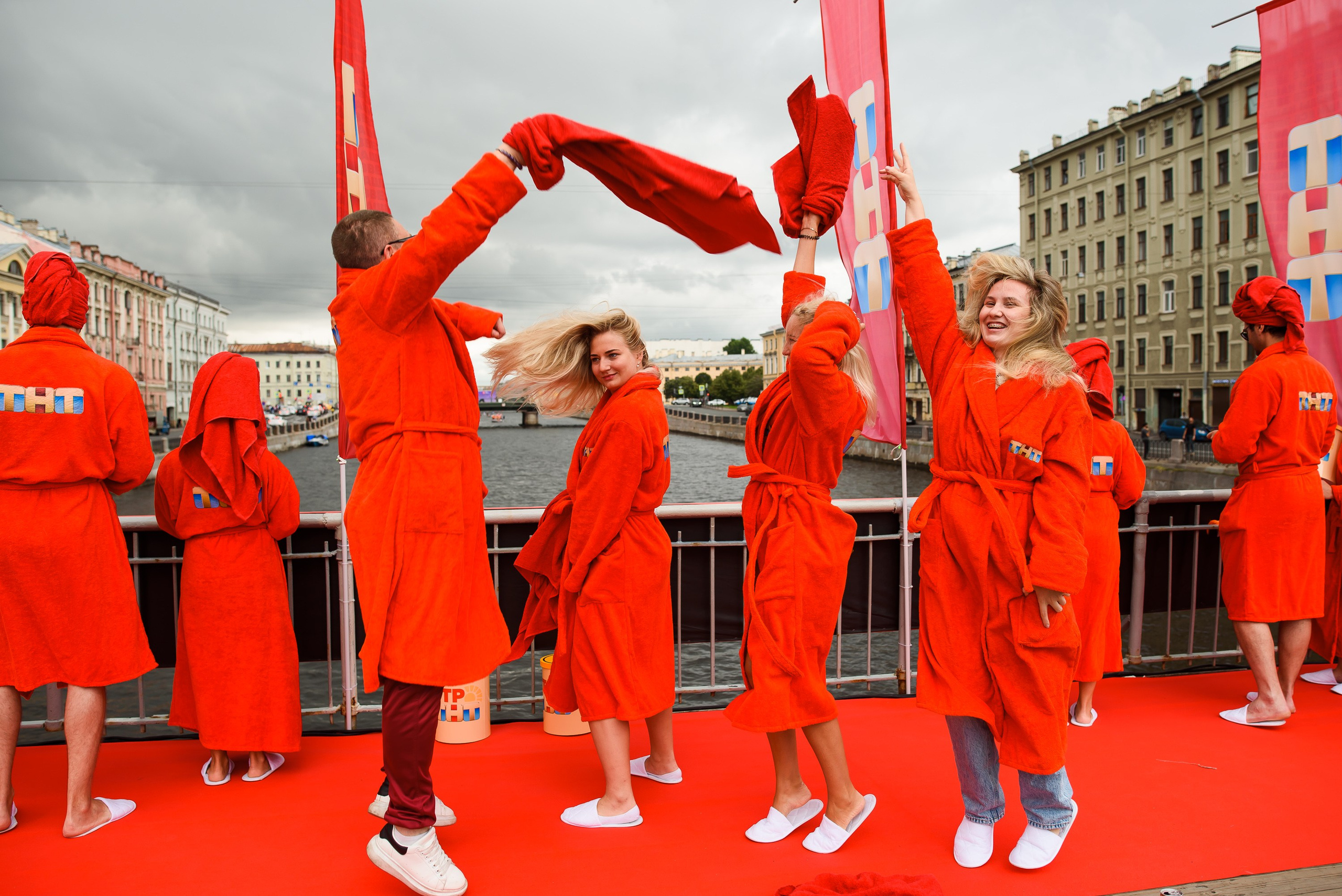 ТНТ Фонтанка SUP. Фотограф в Санкт-Петербурге — Эдуард Фазлетдинов | Репортаж, свадьбы, студия