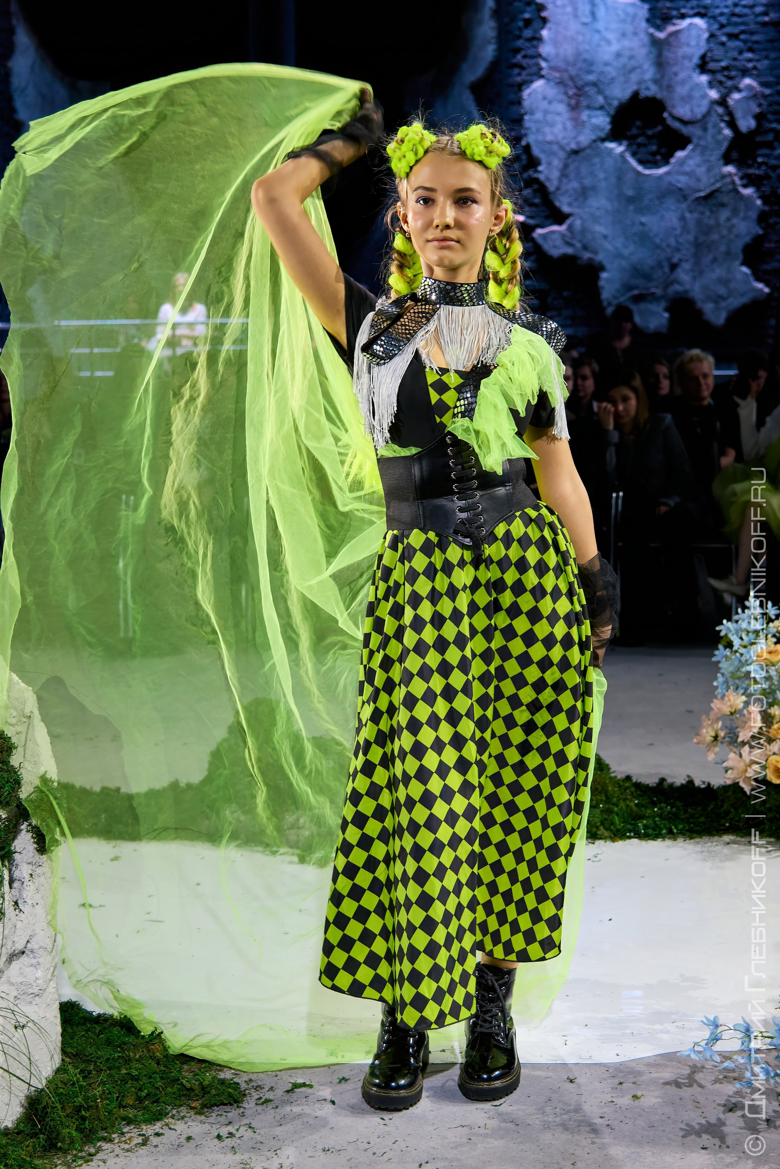 Fashion project / moda kolos / collection by Janavesna. Showbiz | Fashion | Reportage