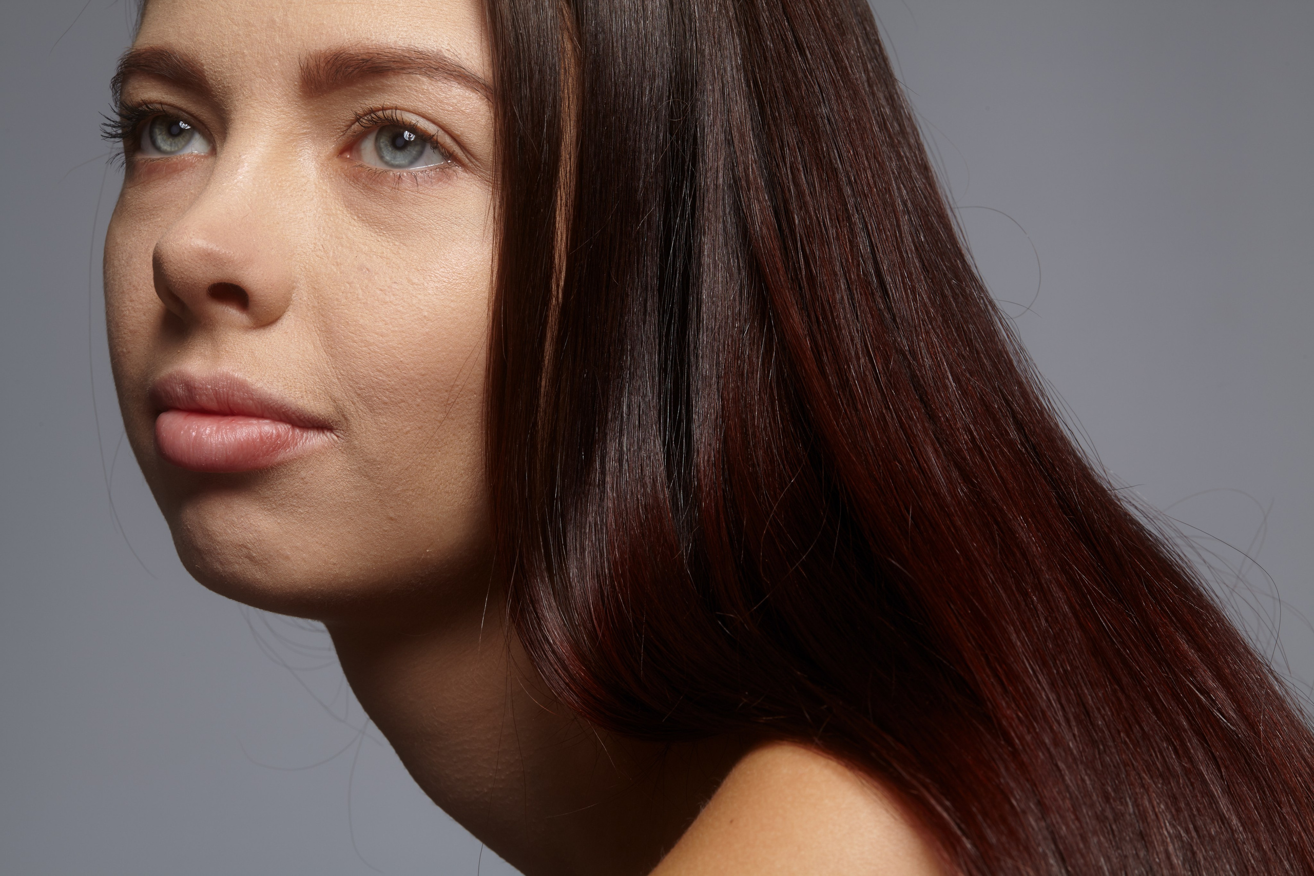 High-End Retouching Portfolio | Marina Frost. Marina Frost | Beauty & Fashion Photographer & Retoucher and AI Artist