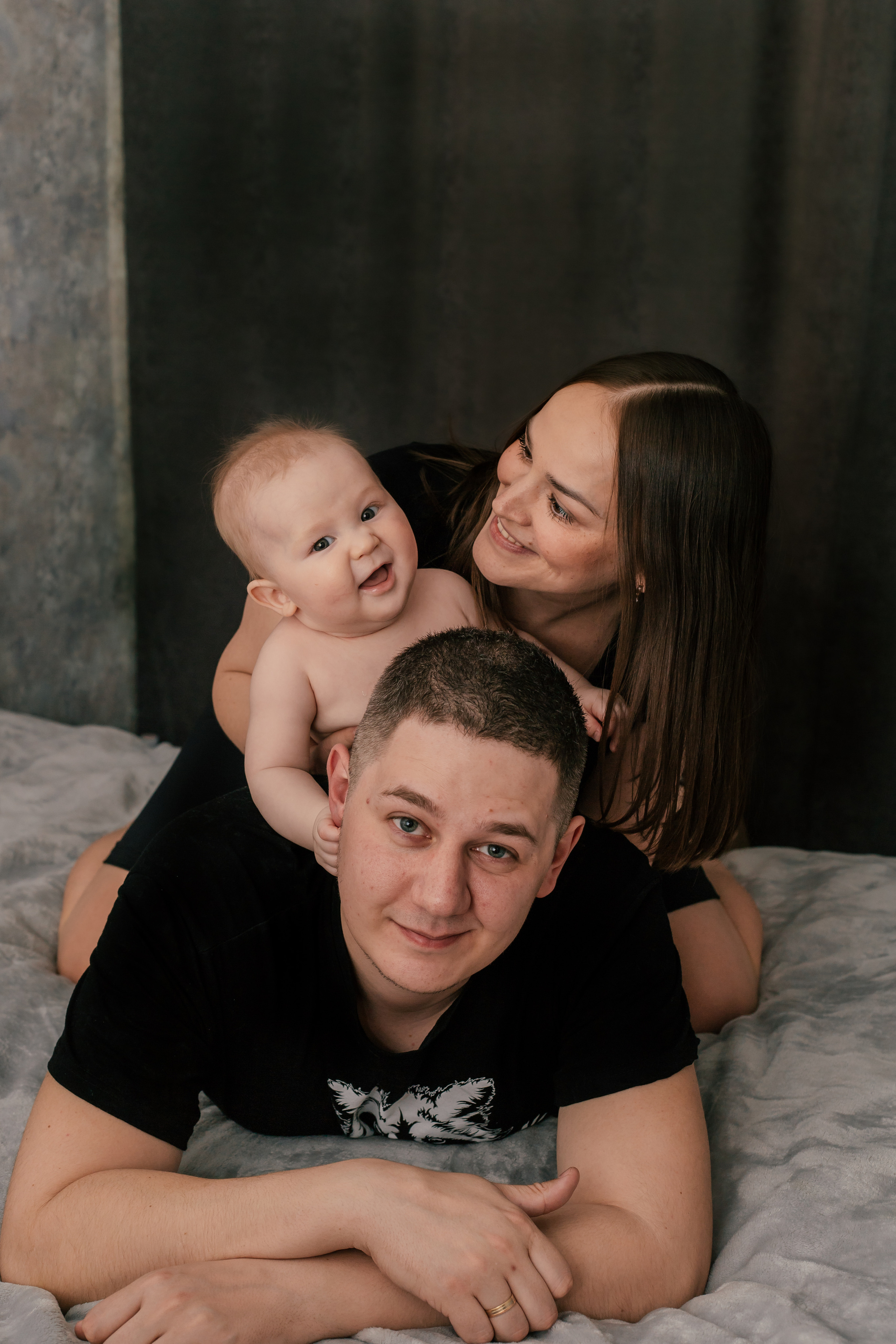 Просто дома. Фотограф новорожденных Омск —со всем необходимым к вам домой