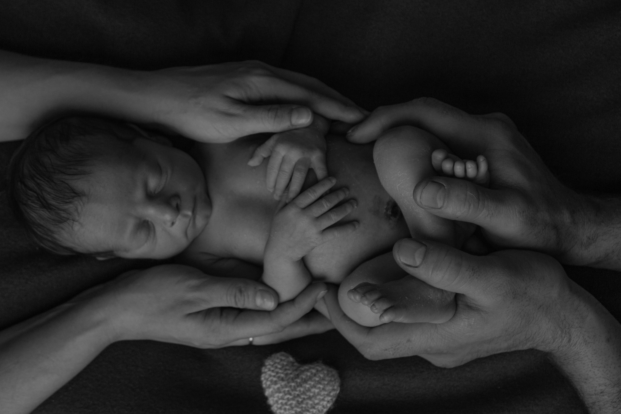 Просто дома. Фотограф новорожденных Омск —со всем необходимым к вам домой