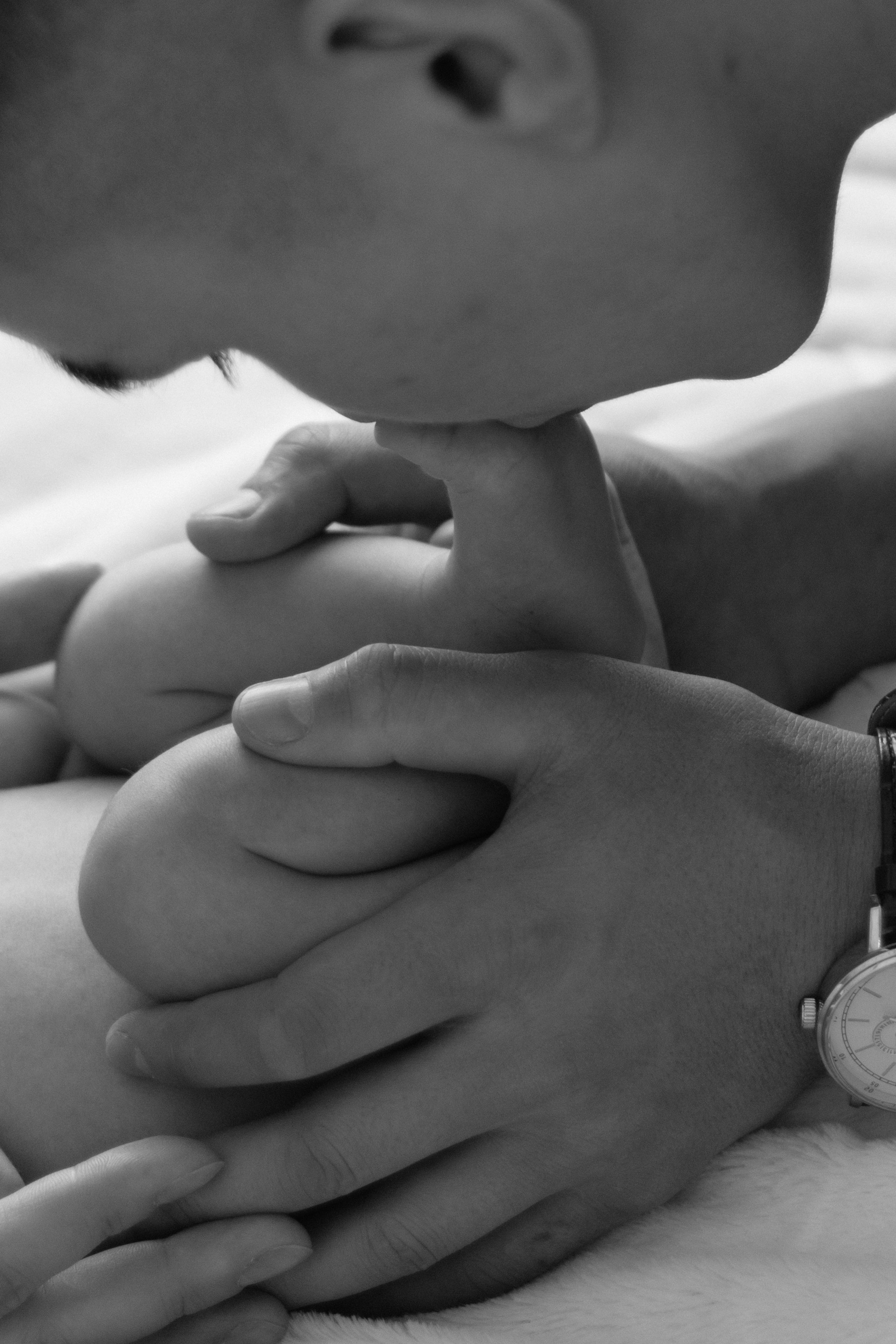 Просто дома. Фотограф новорожденных Омск —со всем необходимым к вам домой