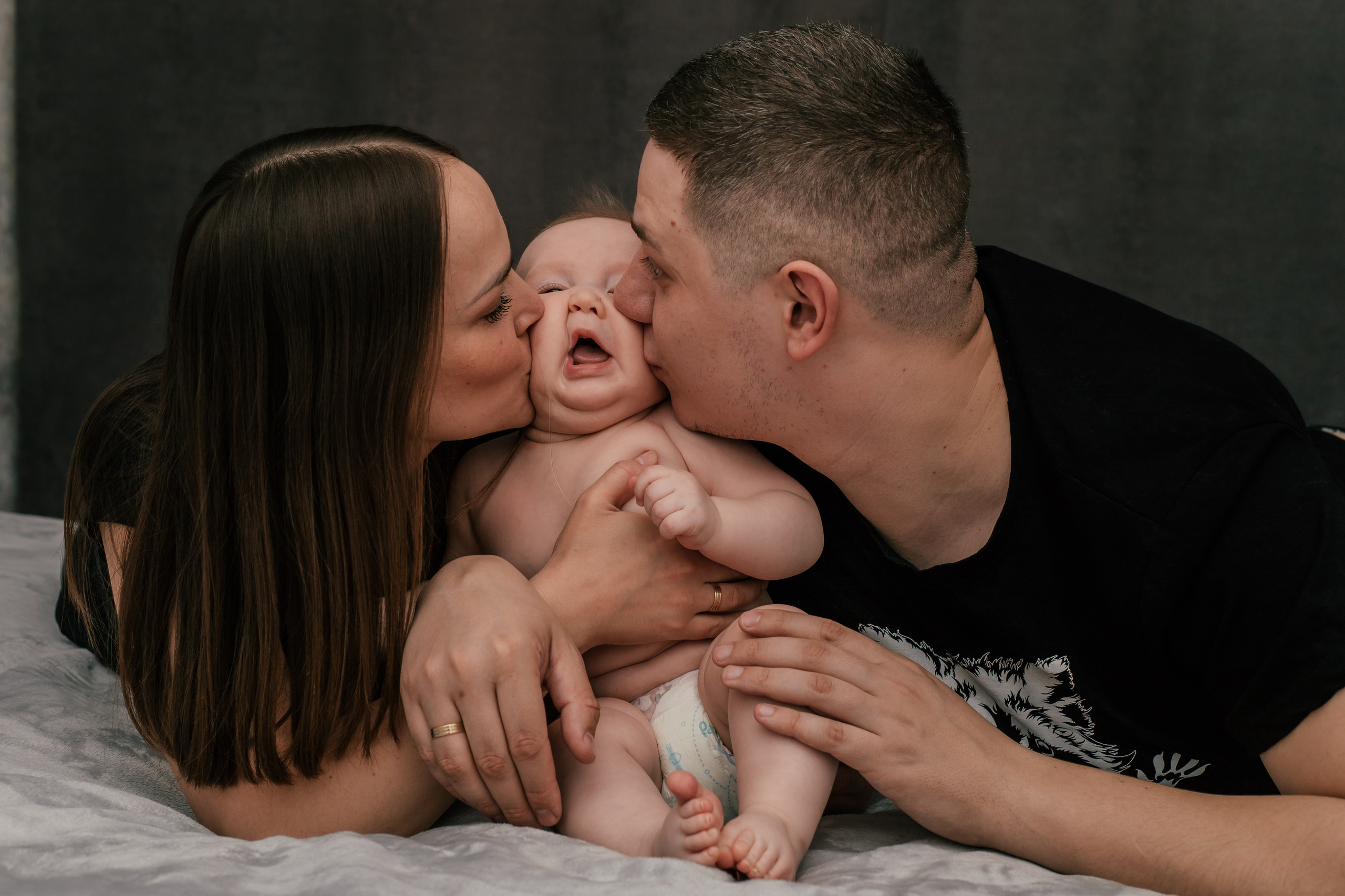 Просто дома. Фотограф новорожденных Омск —со всем необходимым к вам домой