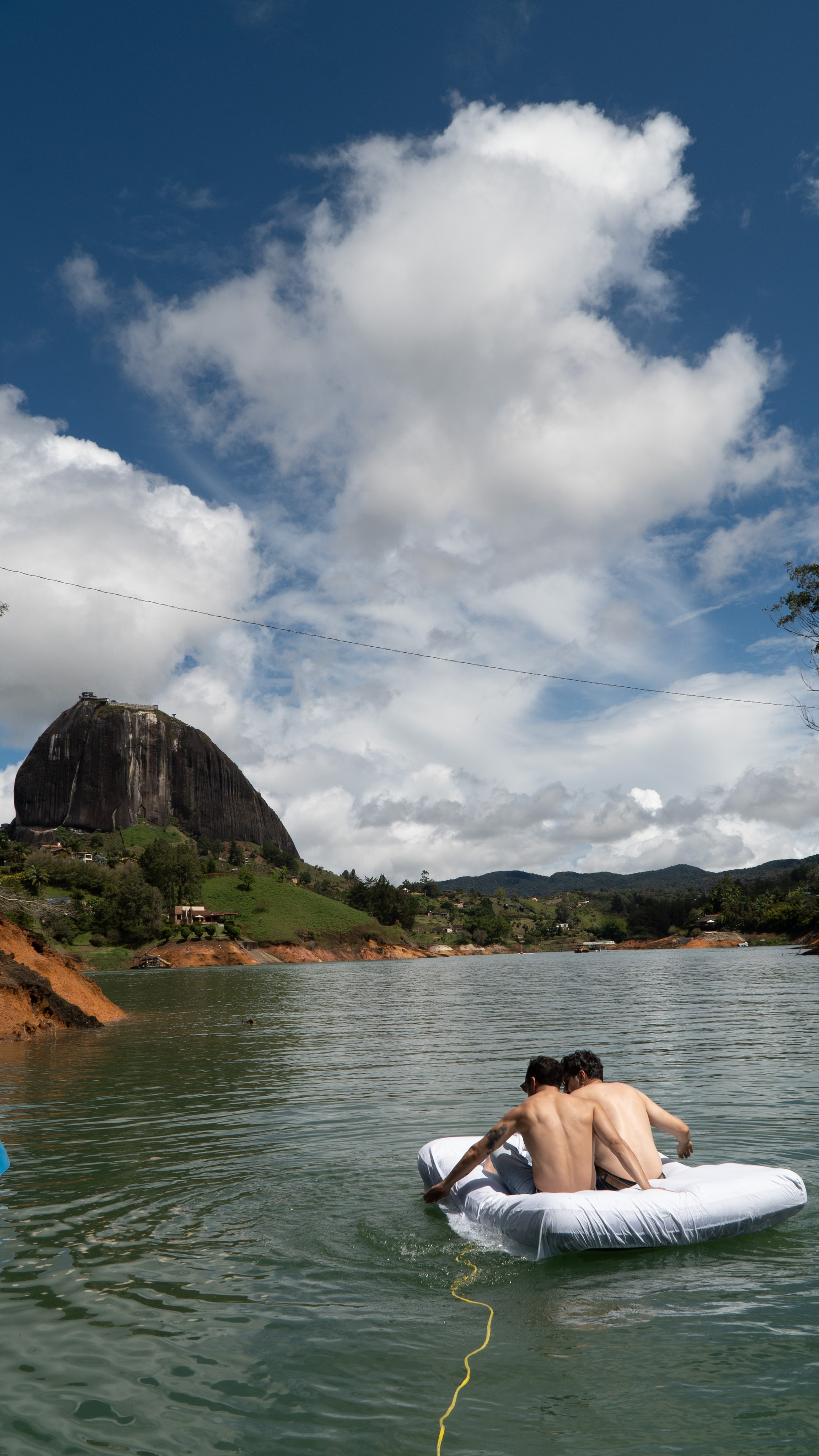 Guatape full. Wedding Photographer in Barcelona and Medellin