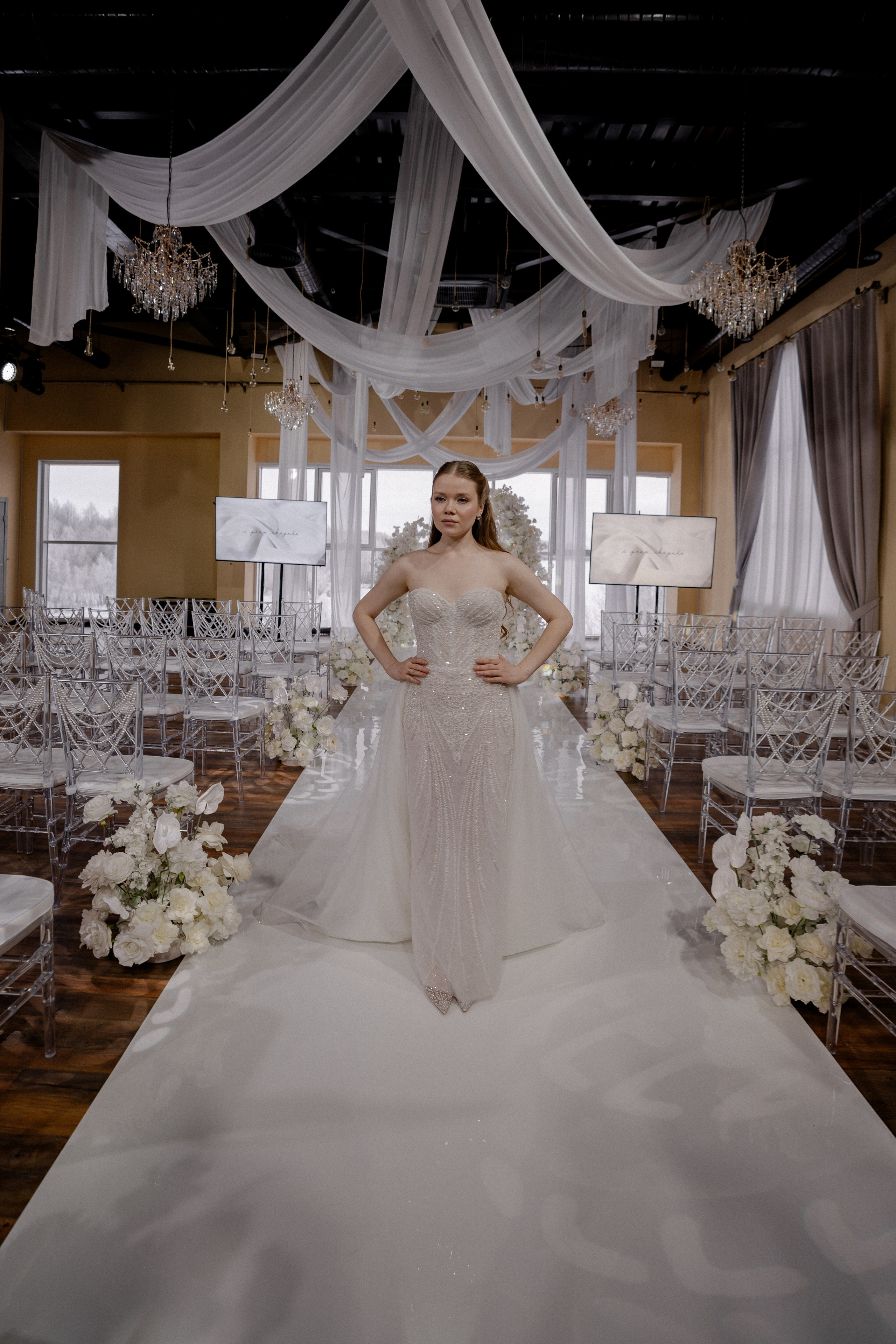 СВАДЕБНАЯ СЬЕМКА СБОРОВ В ОТЕЛЕ И ВЫЕЗД НА ЦЕРЕМОНИЮ (СНЯТО В СИБИРЕ В НИЖНЕВАРТОВСКЕ). Профессиональный фотограф, Санкт-Петербург — Виктория Богомолова