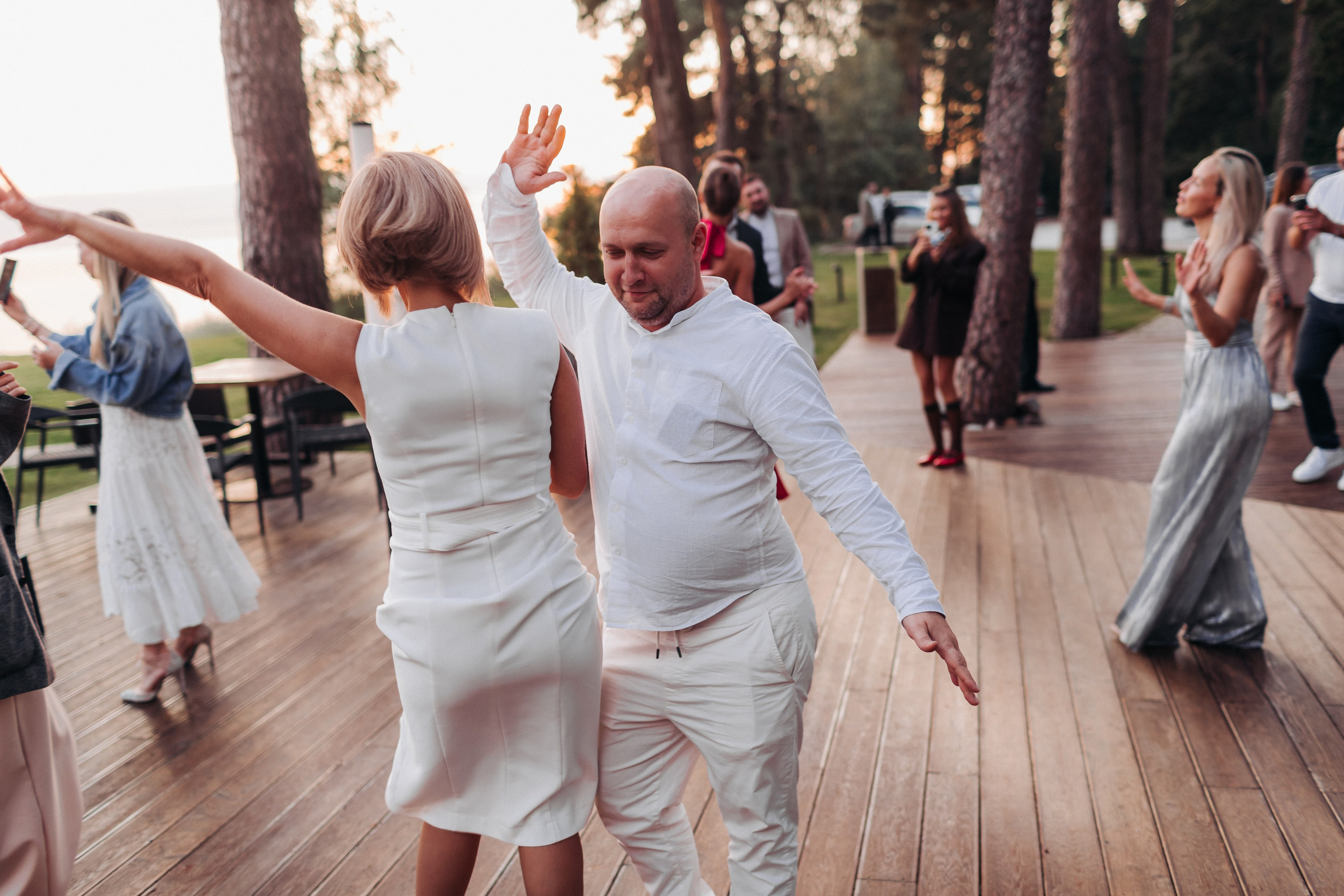 Кирилл и Олеся (Санкт-Петербург, Россия). Destination wedding photographer Peter Letu