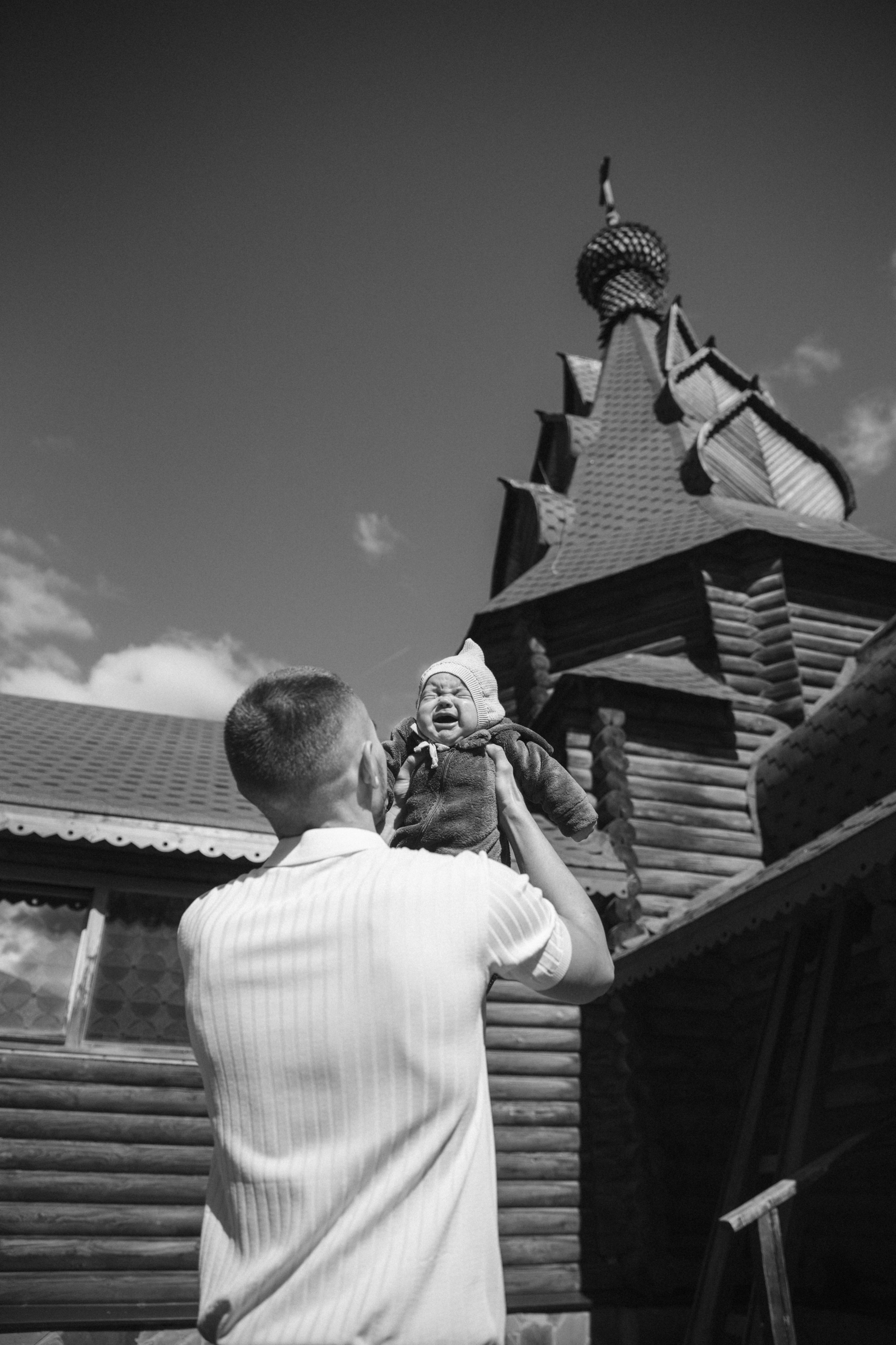 Таинство Крещения. Фотограф новорожденных в Волгограде и Волжском Карина Воробьева