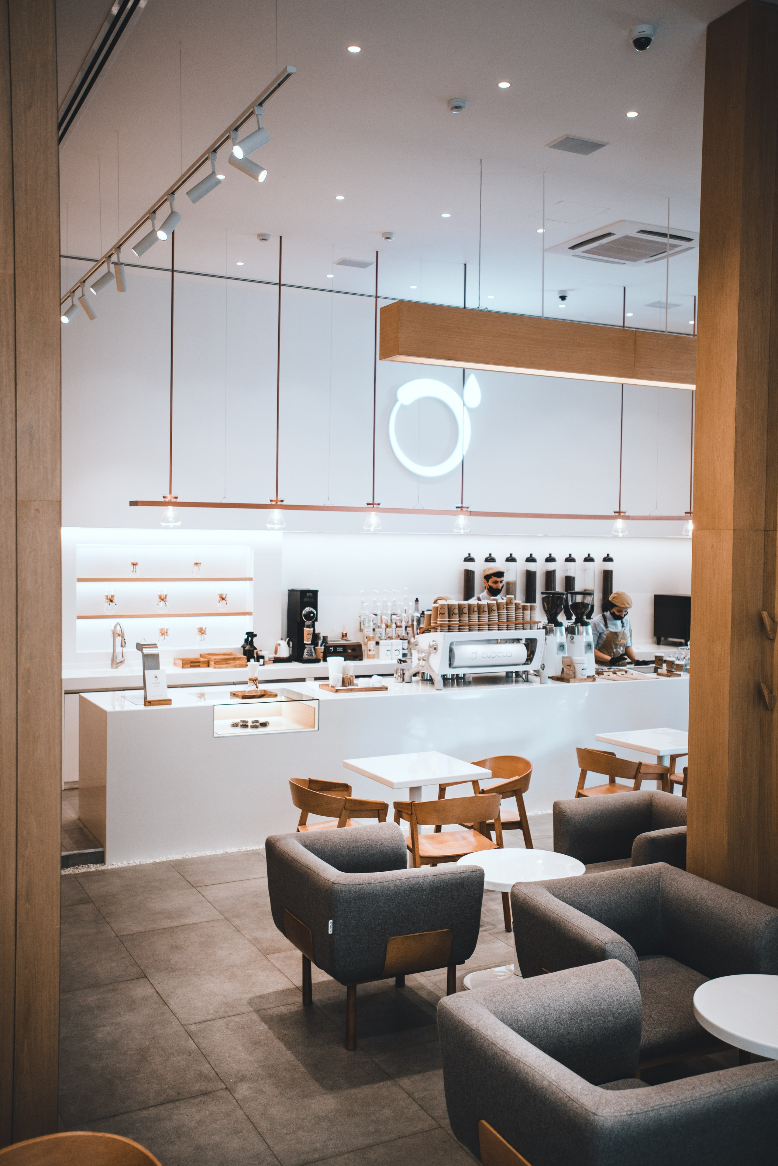 Промом и СММ. Behrusson — видеограф и фотограф в Москве. Кадр — это решение, не случайность