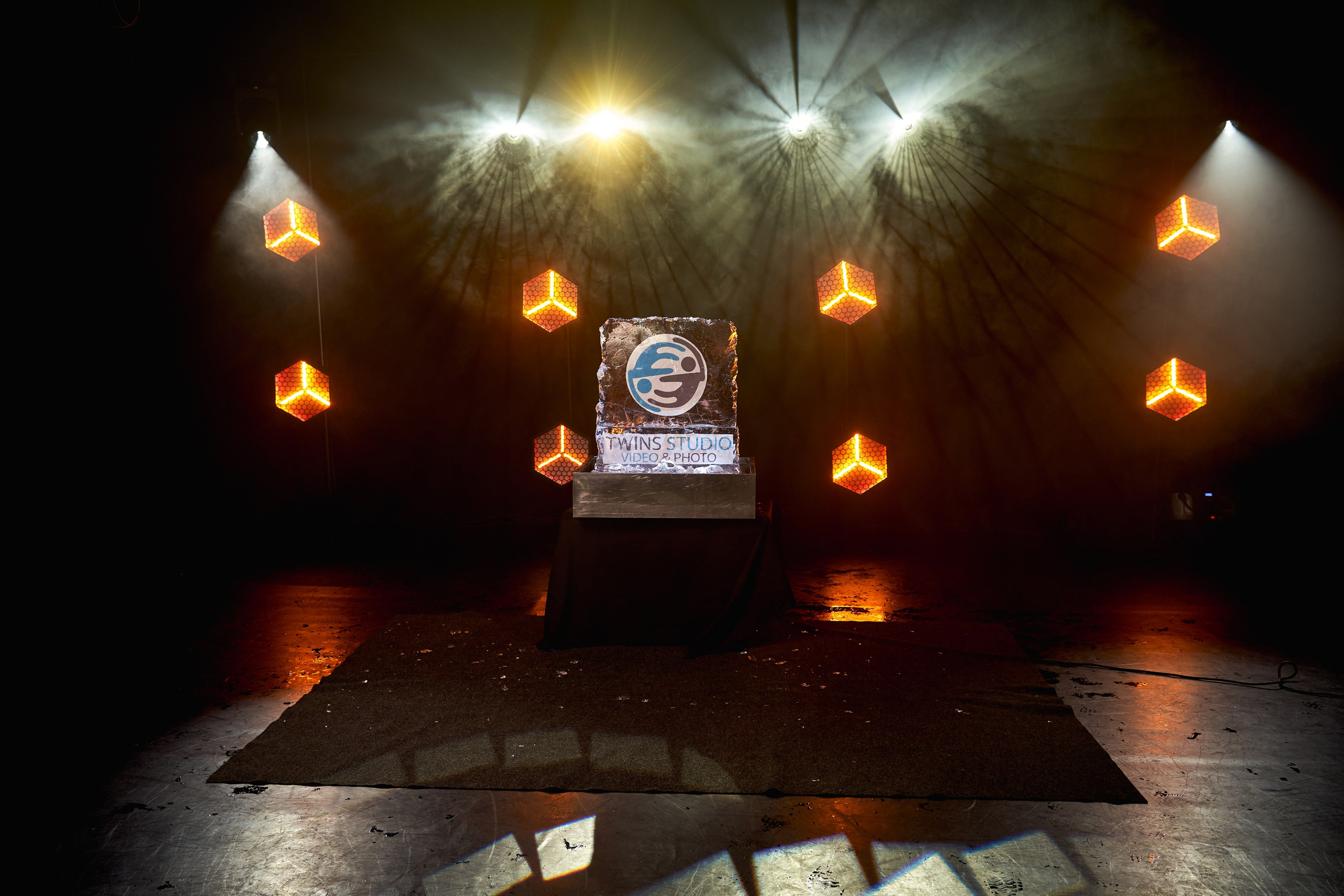 ТВИНС СТУДИО — лучшие фотографы и операторы Краснодара и России. ТВИНС СТУДИО — лучшие свадебные фотографы и видеографы в Краснодаре