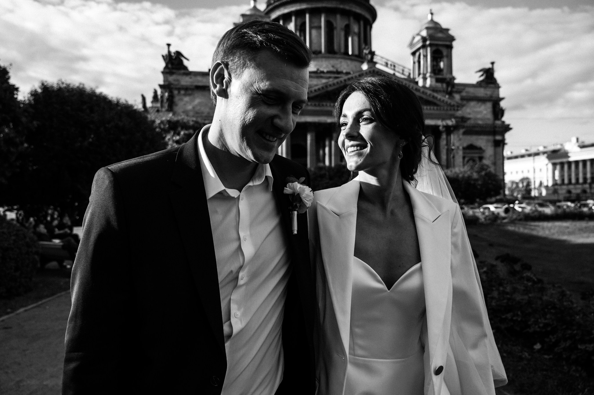 Свадебная фотопрогулка. Свадебный и семейный фотограф из Санкт-Петербурга Климов Анатолий