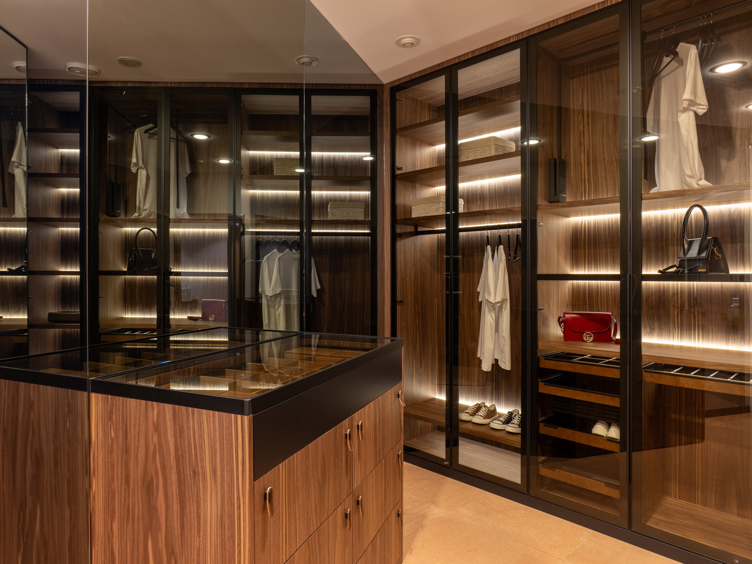 Гардеробная. Мебель на заказ