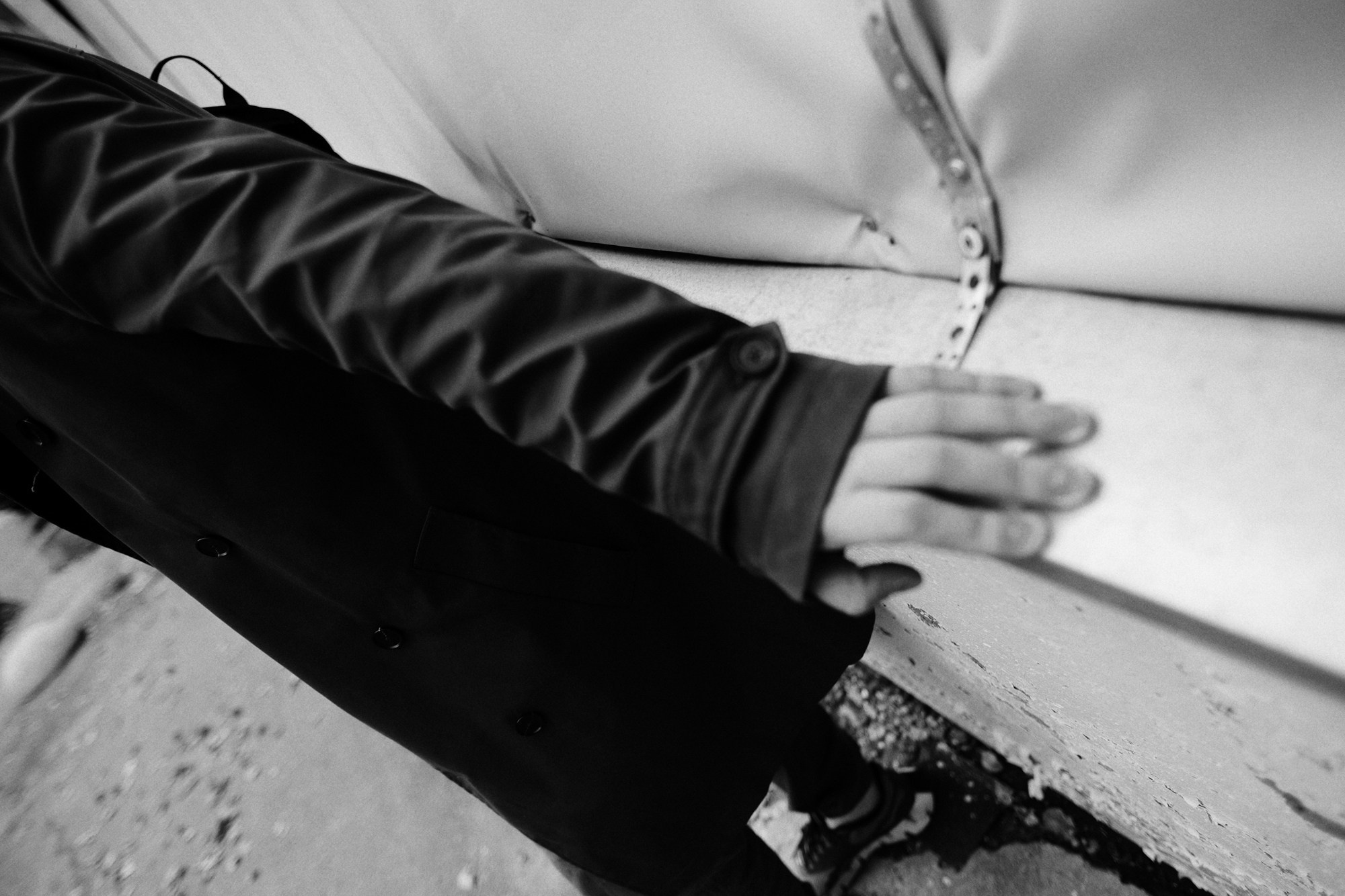 Фотограф Тюмень Дарья Мустафина — Мужская фотосессия на улицах Тюмени. Портретный фотограф Тюмень Дарья Мустафина