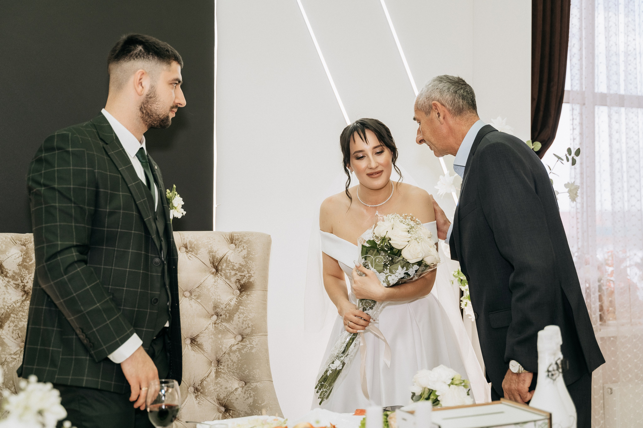 Денис и Эльвина. Свадебный семейный фотограф Ксения Божко Уфа Раевка никах в Нарыстау