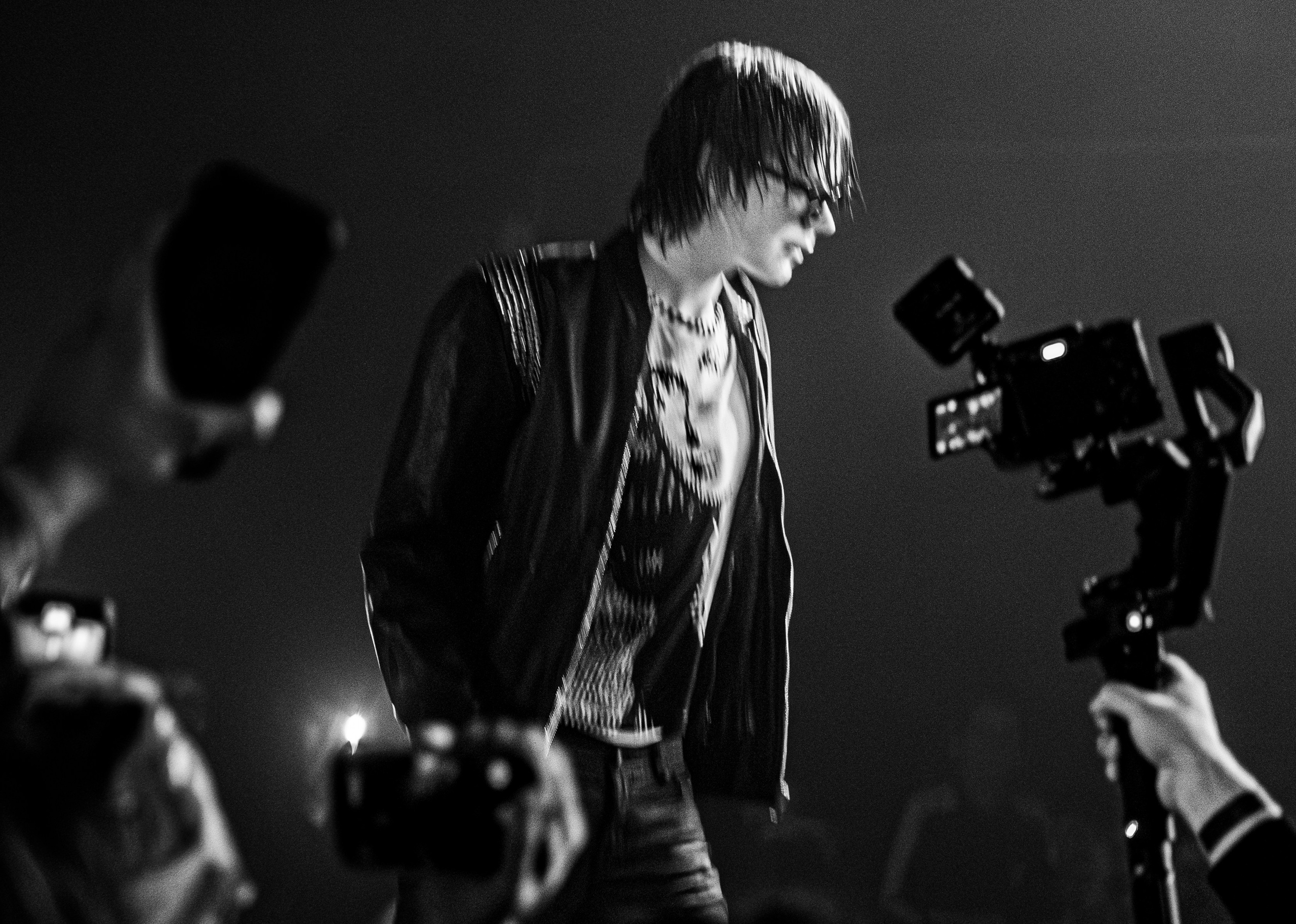 @ФакШиза 29.12.2025. Коммерческий и художественный фотограф и видеограф в Москве Арсений Тургенев