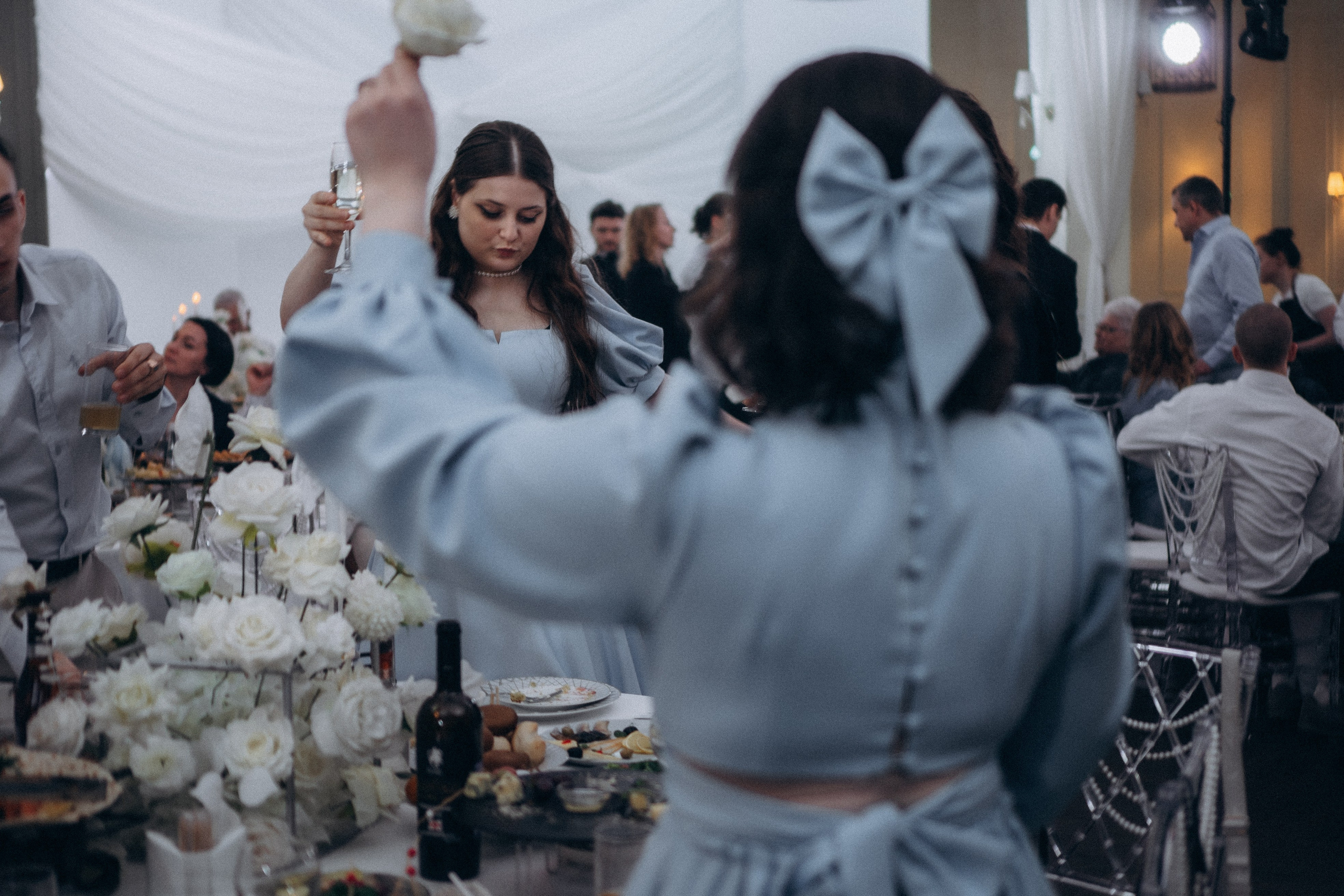 СВАДЕБНАЯ СЬЕМКА СБОРОВ В ОТЕЛЕ И ВЫЕЗД НА ЦЕРЕМОНИЮ (СНЯТО В СИБИРЕ В НИЖНЕВАРТОВСКЕ). Профессиональный фотограф, Санкт-Петербург — Виктория Богомолова